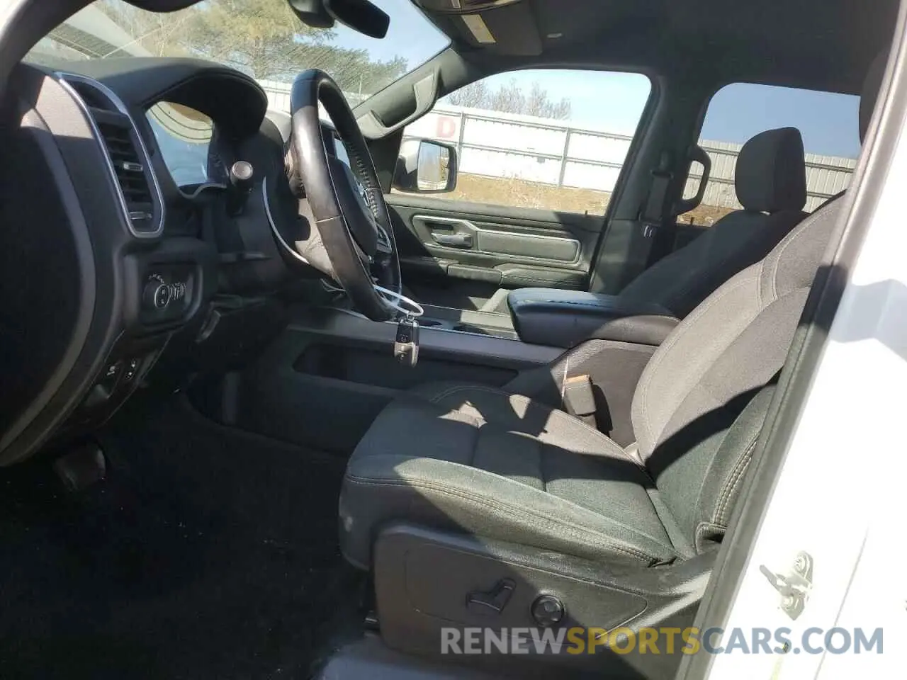 7 Photograph of a damaged car 1C6RRFFG1KN920091 RAM 1500 2019