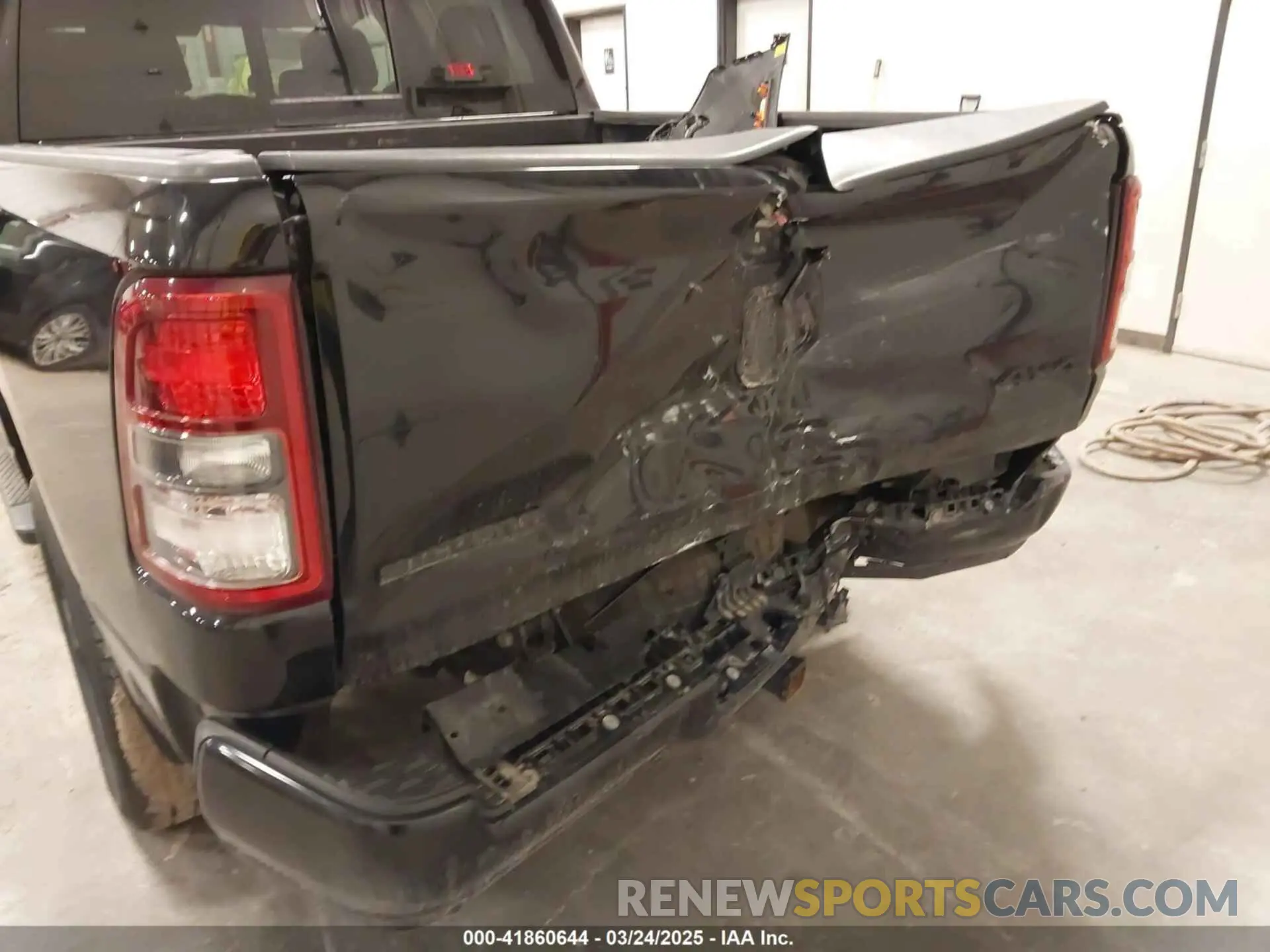 6 Photograph of a damaged car 1C6RRFFG2KN847023 RAM 1500 2019