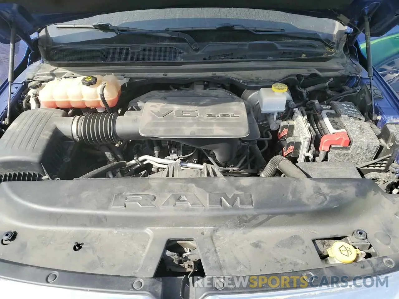 12 Photograph of a damaged car 1C6RRFFG5KN823654 RAM 1500 2019