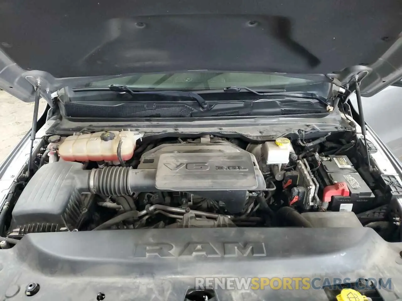 12 Photograph of a damaged car 1C6RRFFG6KN818219 RAM 1500 2019