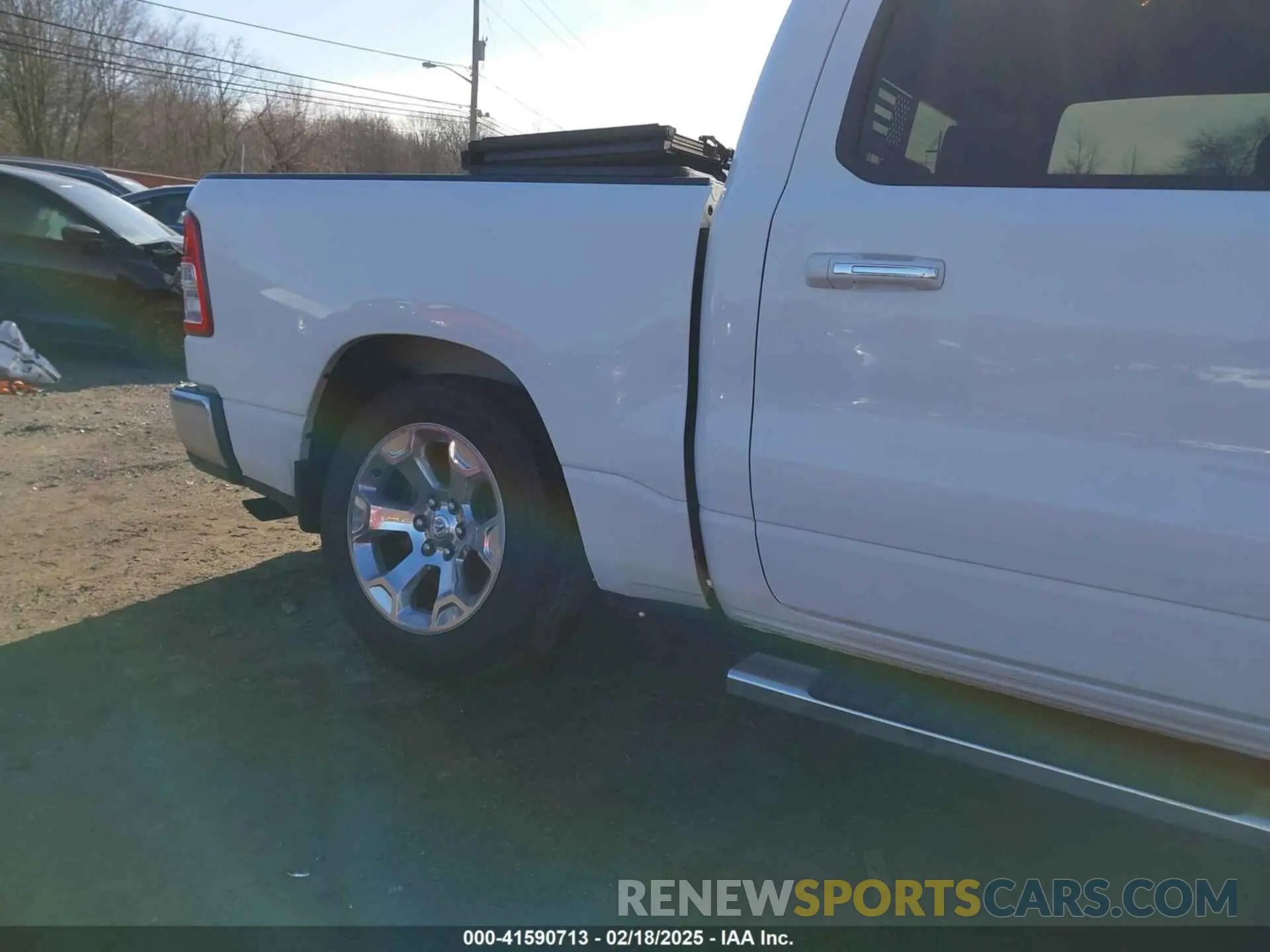 20 Photograph of a damaged car 1C6RRFFG7KN646220 RAM 1500 2019