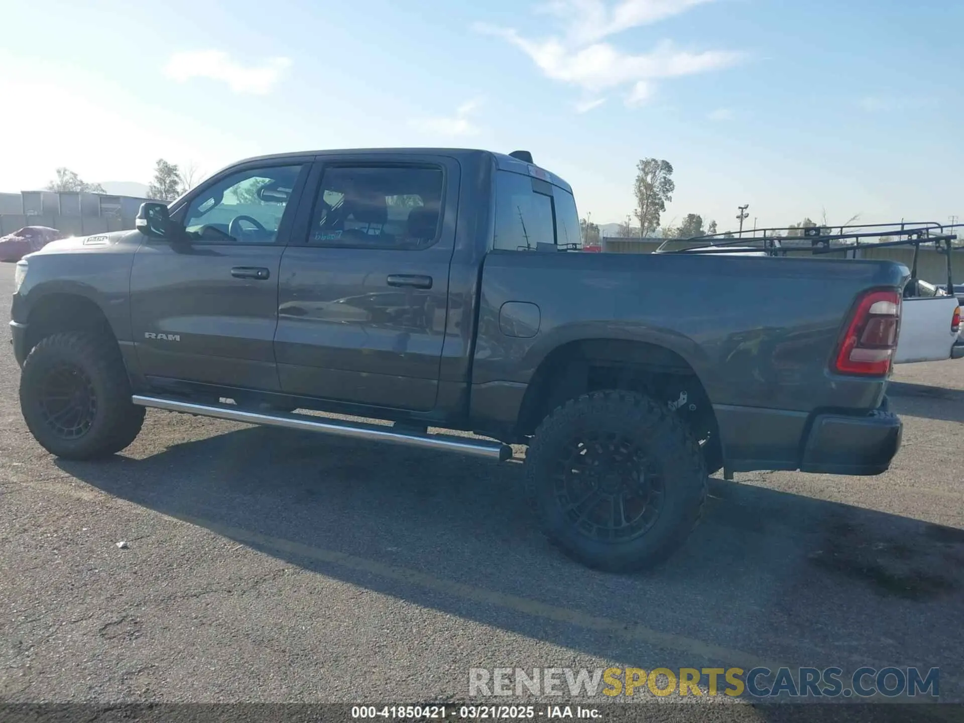 14 Photograph of a damaged car 1C6RRFFG8KN710927 RAM 1500 2019