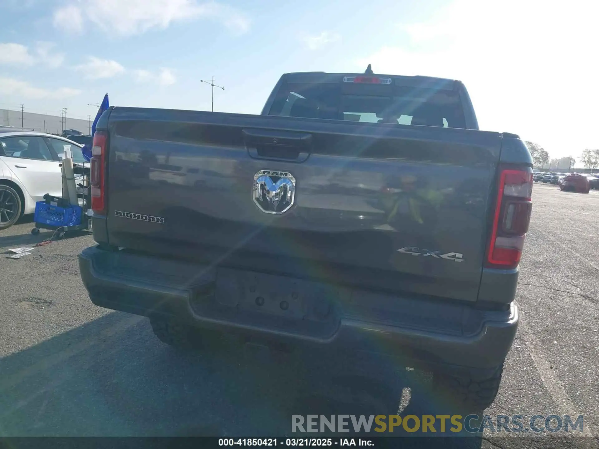 16 Photograph of a damaged car 1C6RRFFG8KN710927 RAM 1500 2019