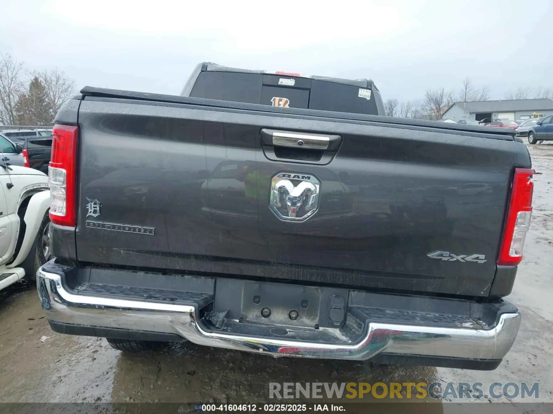17 Photograph of a damaged car 1C6RRFFG8KN920072 RAM 1500 2019