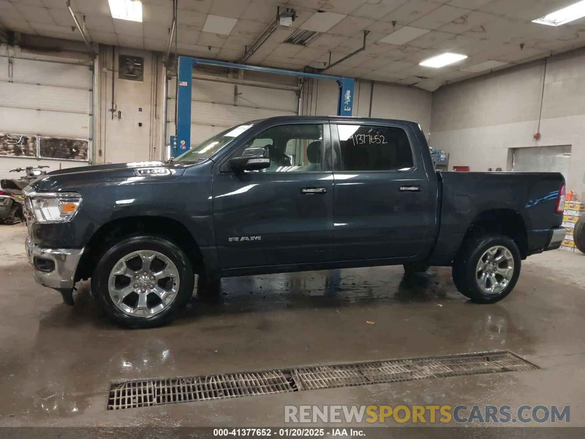 14 Photograph of a damaged car 1C6RRFFGXKN817476 RAM 1500 2019