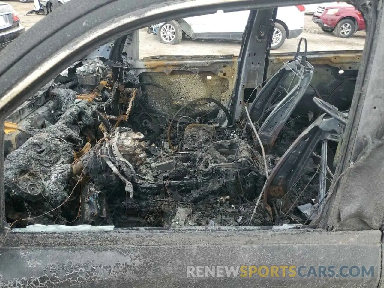 7 Photograph of a damaged car 1C6RRFFGXKN818143 RAM 1500 2019