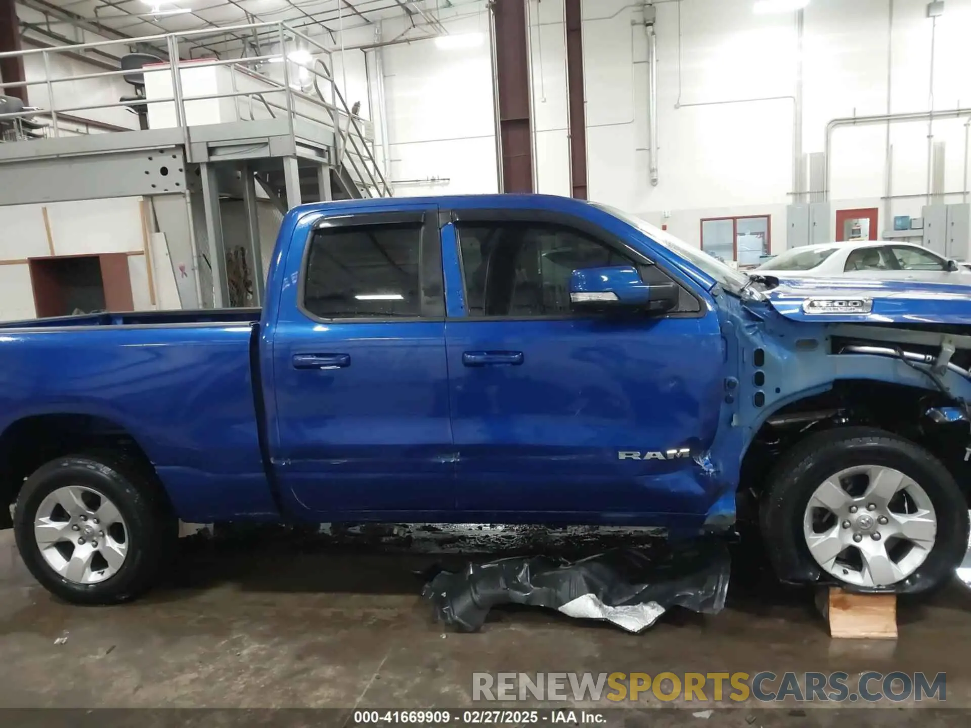 13 Photograph of a damaged car 1C6SRFBT0KN825865 RAM 1500 2019
