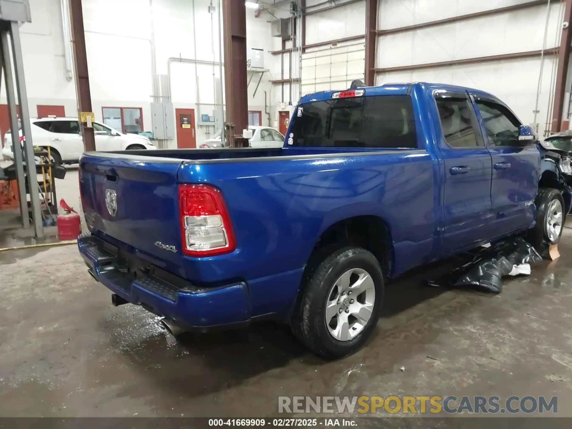 4 Photograph of a damaged car 1C6SRFBT0KN825865 RAM 1500 2019