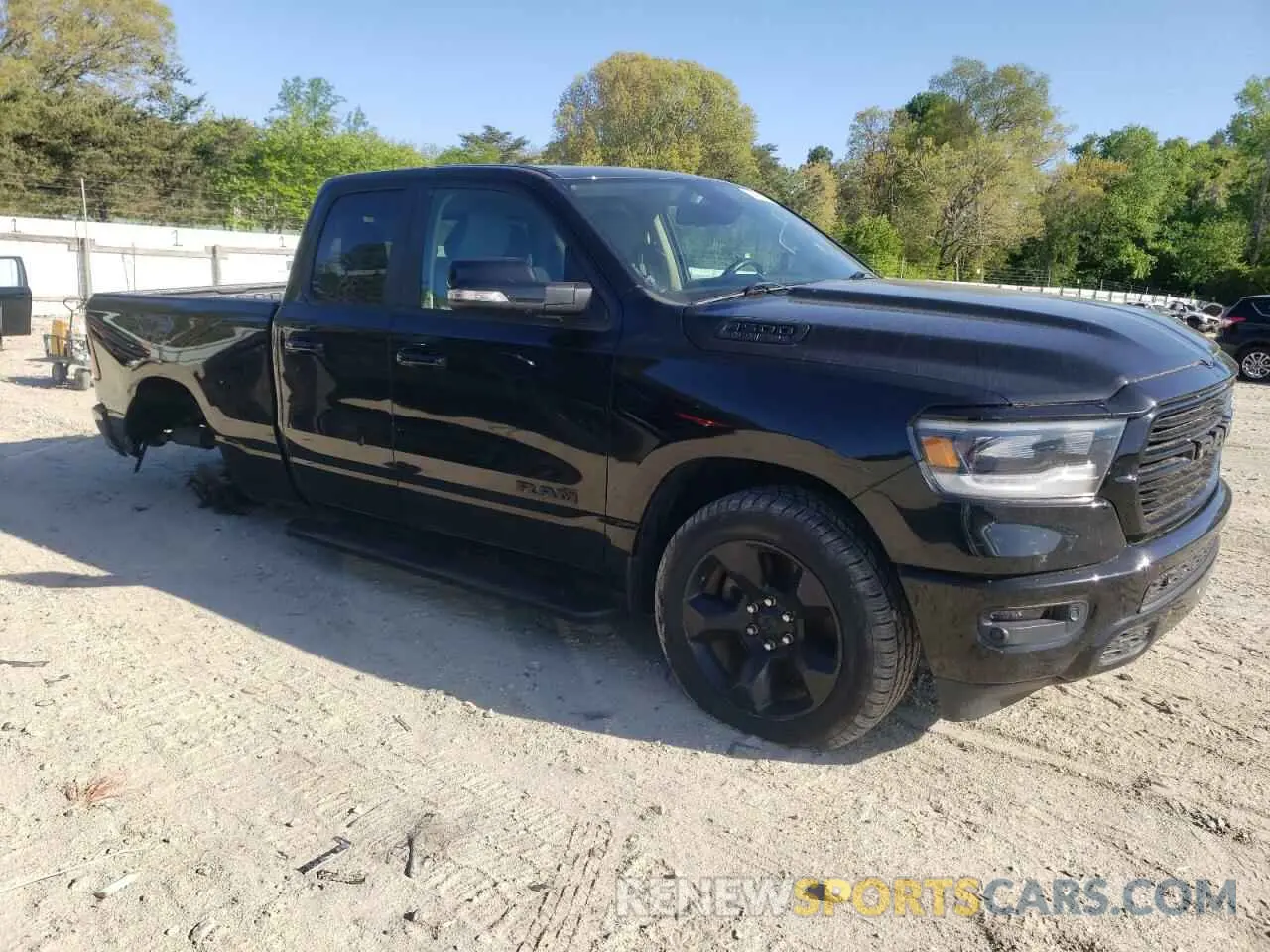 4 Photograph of a damaged car 1C6SRFBT2KN578221 RAM 1500 2019