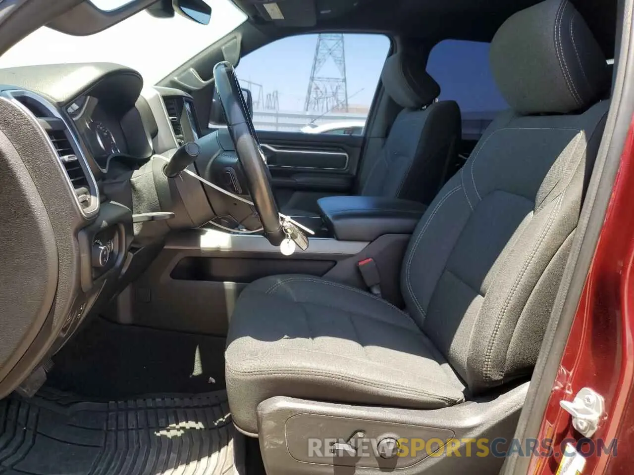 7 Photograph of a damaged car 1C6SRFBT6KN893670 RAM 1500 2019