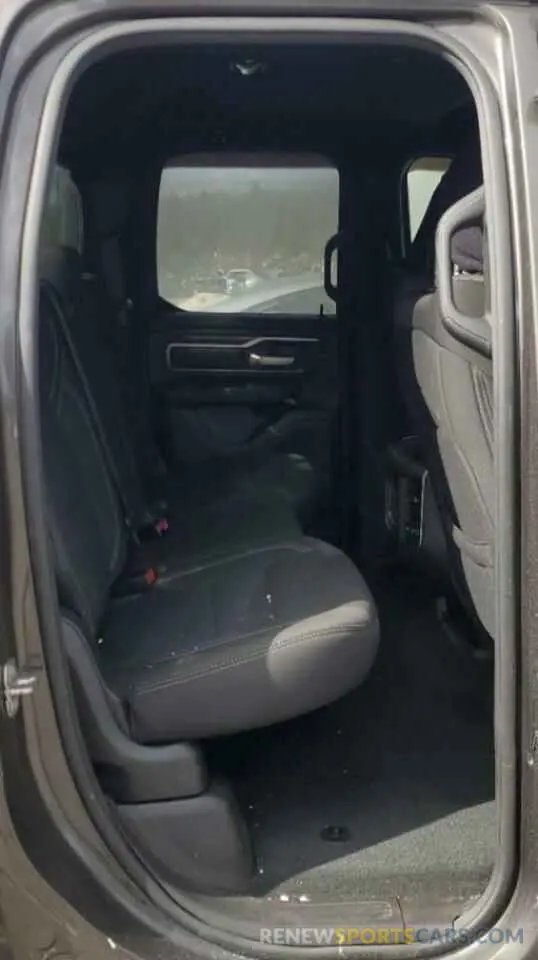 10 Photograph of a damaged car 1C6SRFBT9KN885580 RAM 1500 2019