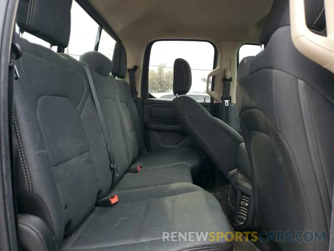10 Фотография поврежденного автомобиля 1C6SRFCT4KN662300 RAM 1500 2019