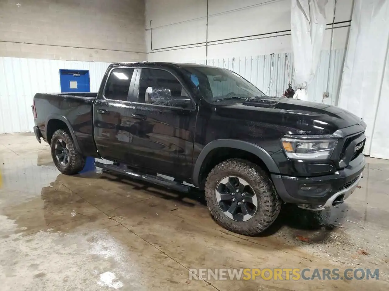 4 Фотография поврежденного автомобиля 1C6SRFET2KN546915 RAM 1500 2019