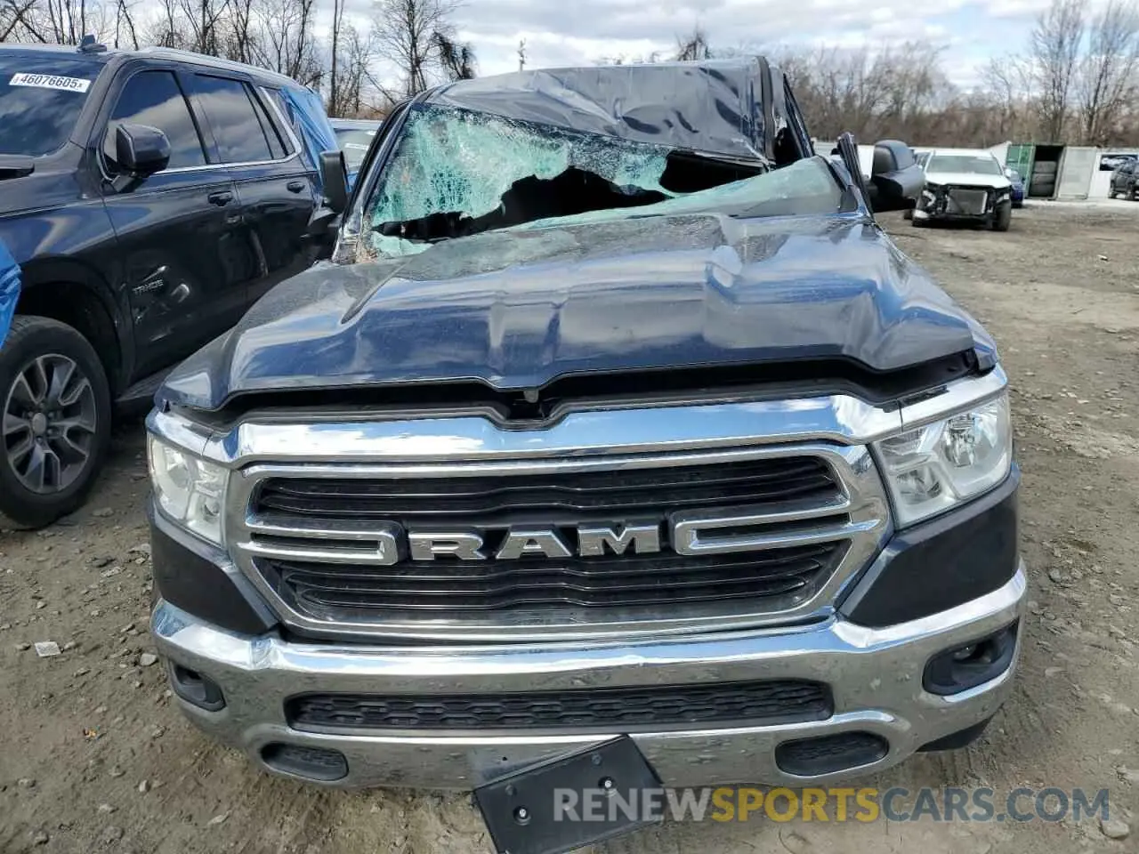 5 Photograph of a damaged car 1C6SRFFT0KN532414 RAM 1500 2019