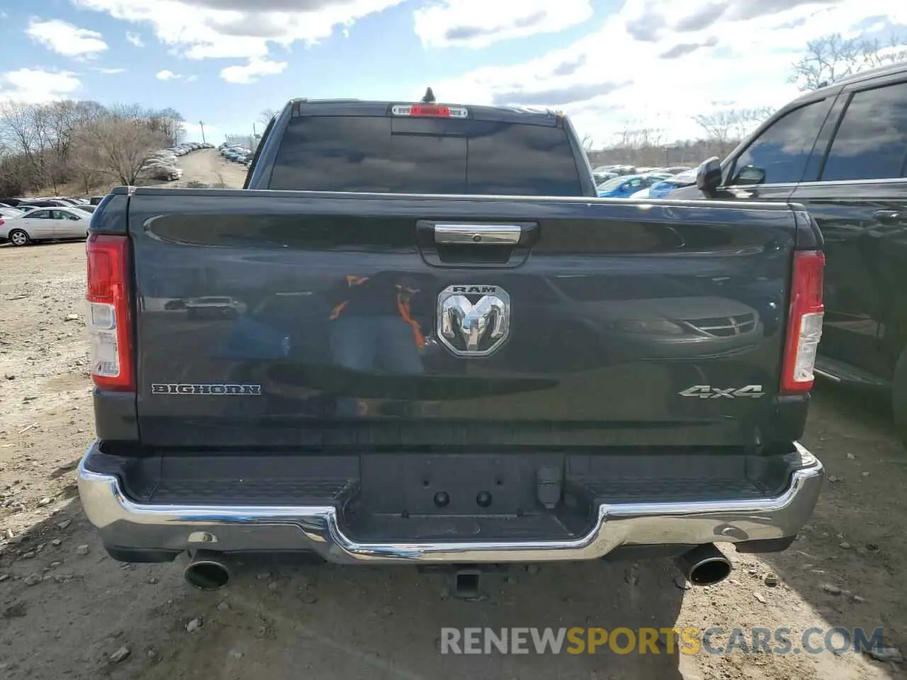 6 Photograph of a damaged car 1C6SRFFT0KN532414 RAM 1500 2019