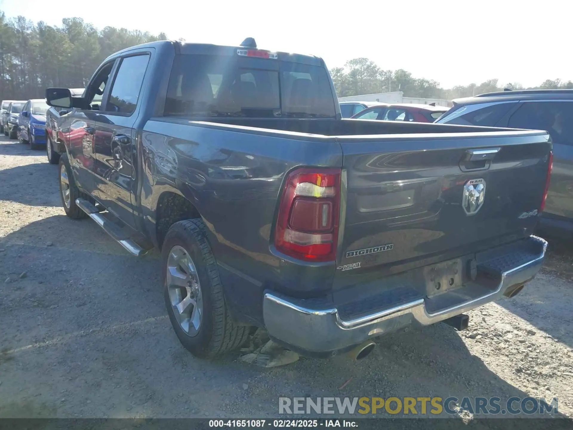 3 Photograph of a damaged car 1C6SRFFT0KN627457 RAM 1500 2019