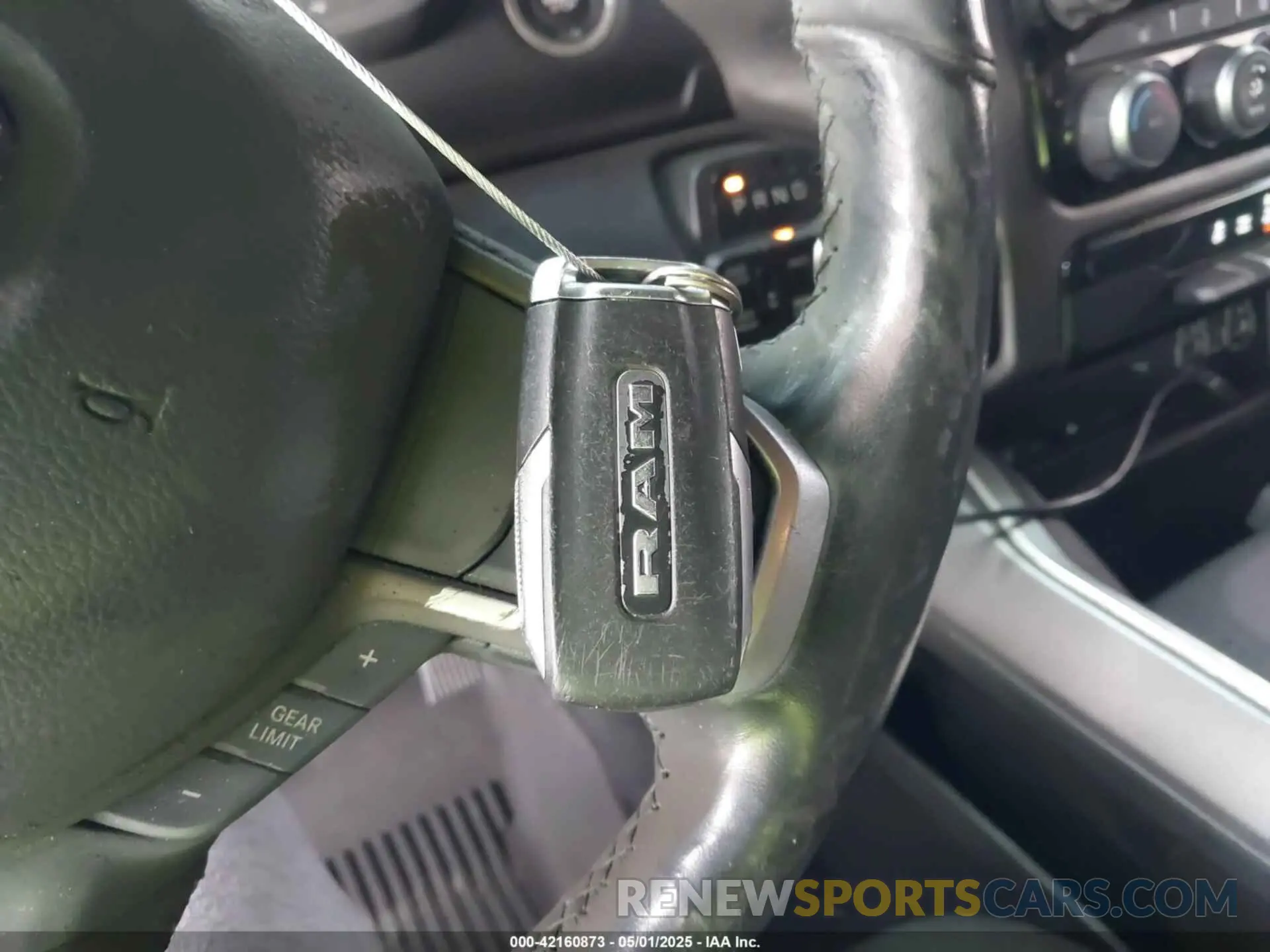 11 Photograph of a damaged car 1C6SRFFT1KN559122 RAM 1500 2019