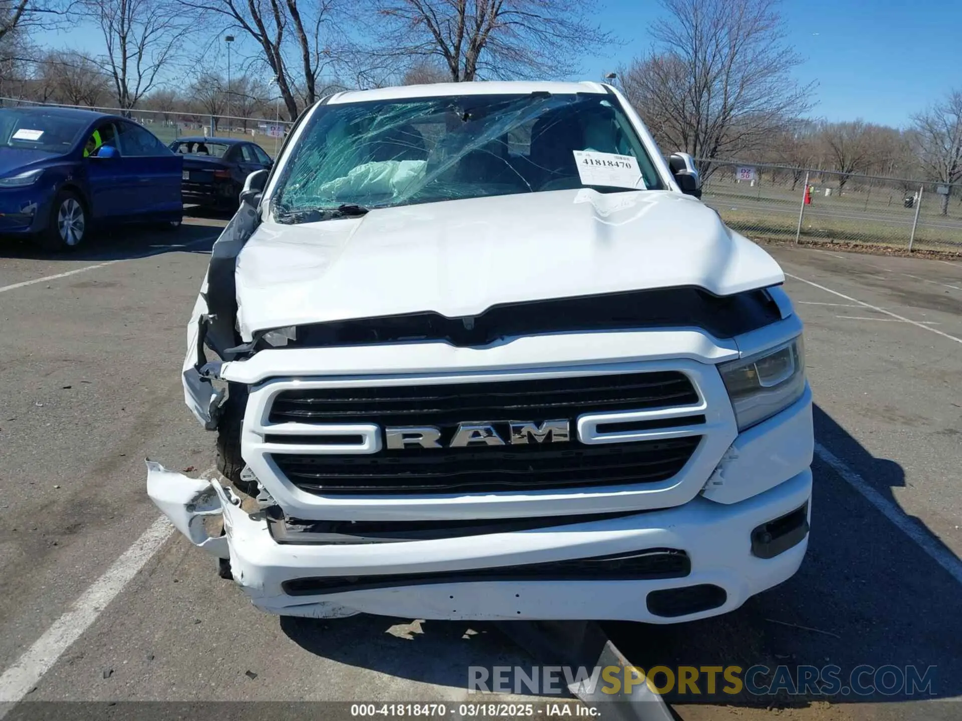 12 Photograph of a damaged car 1C6SRFFT1KN585106 RAM 1500 2019