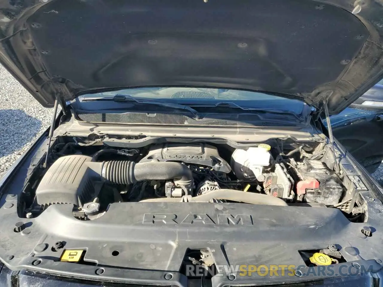 11 Фотография поврежденного автомобиля 1C6SRFFT1KN708855 RAM 1500 2019