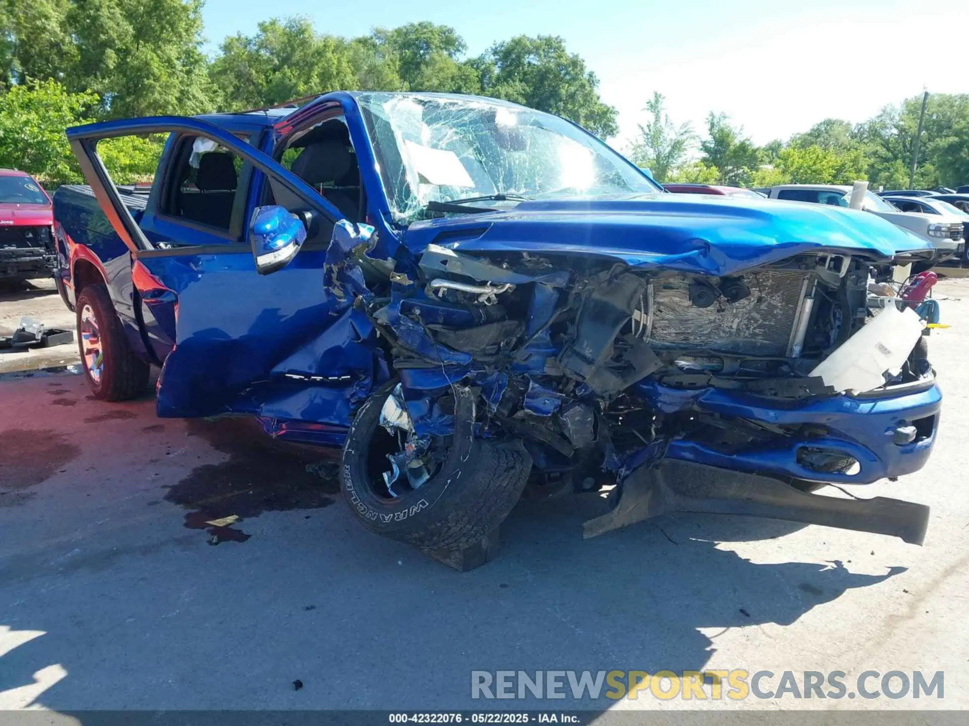 1 Photograph of a damaged car 1C6SRFFT1KN854026 RAM 1500 2019