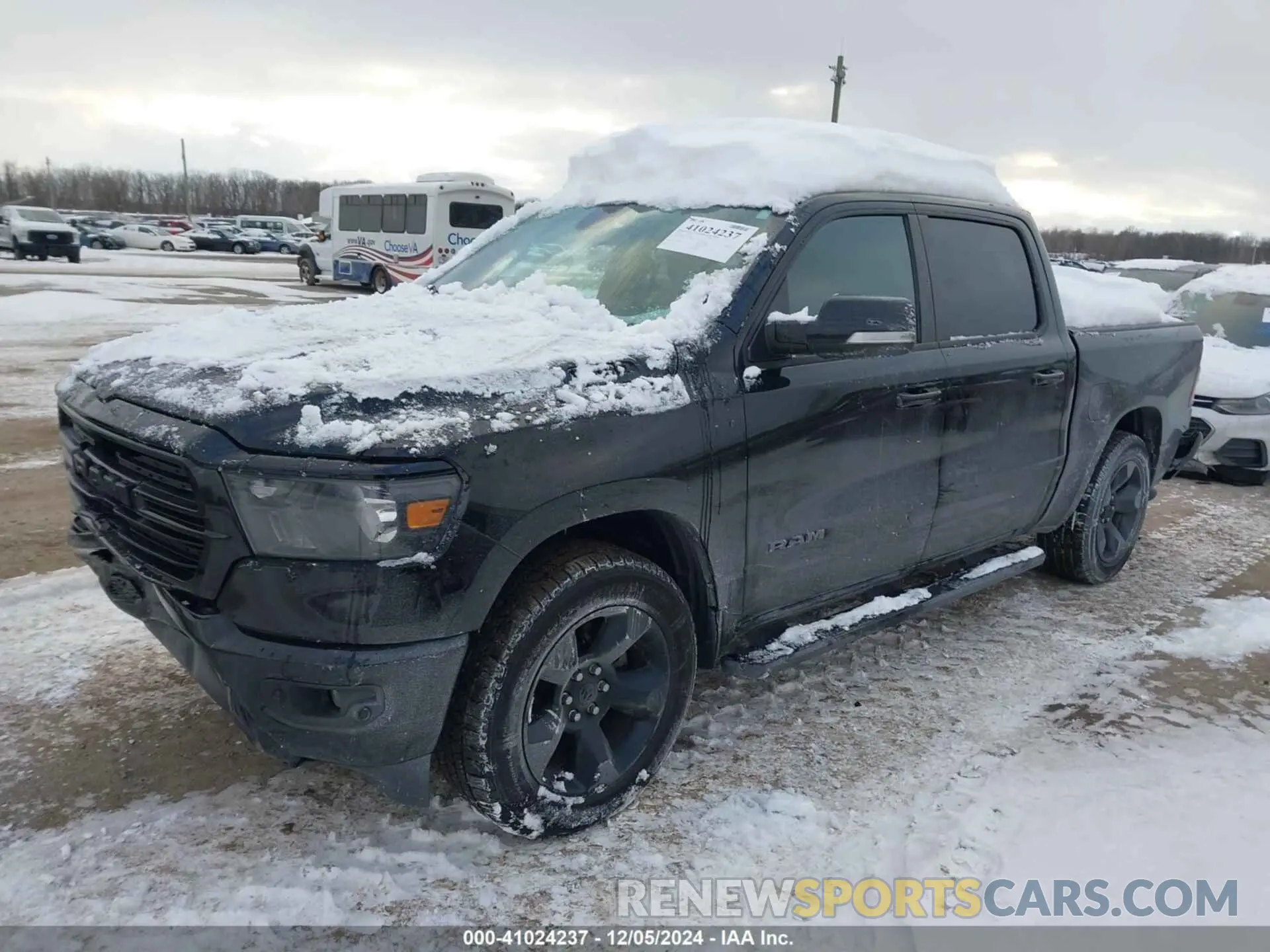 2 Photograph of a damaged car 1C6SRFFT1KN912586 RAM 1500 2019