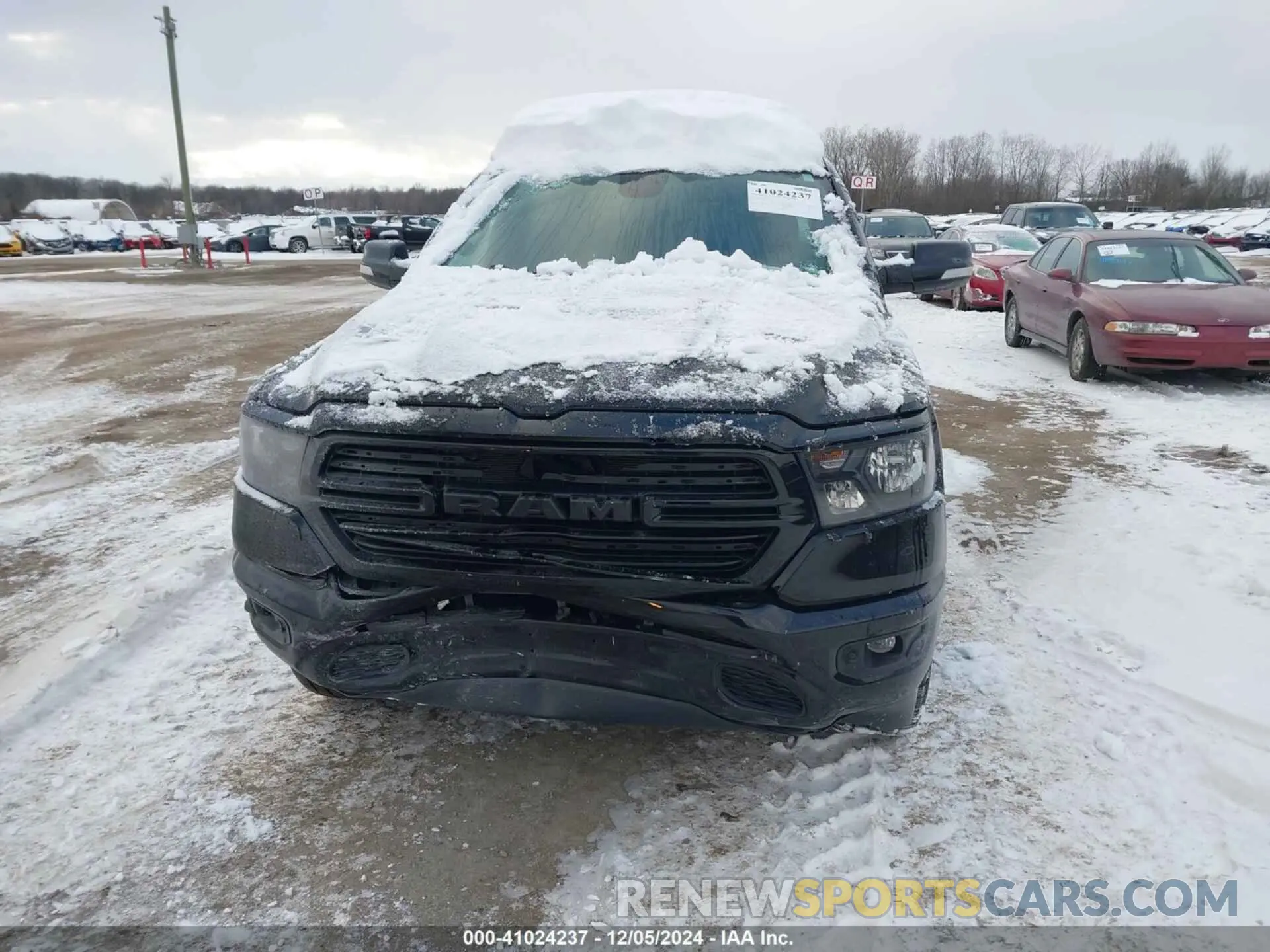 6 Photograph of a damaged car 1C6SRFFT1KN912586 RAM 1500 2019