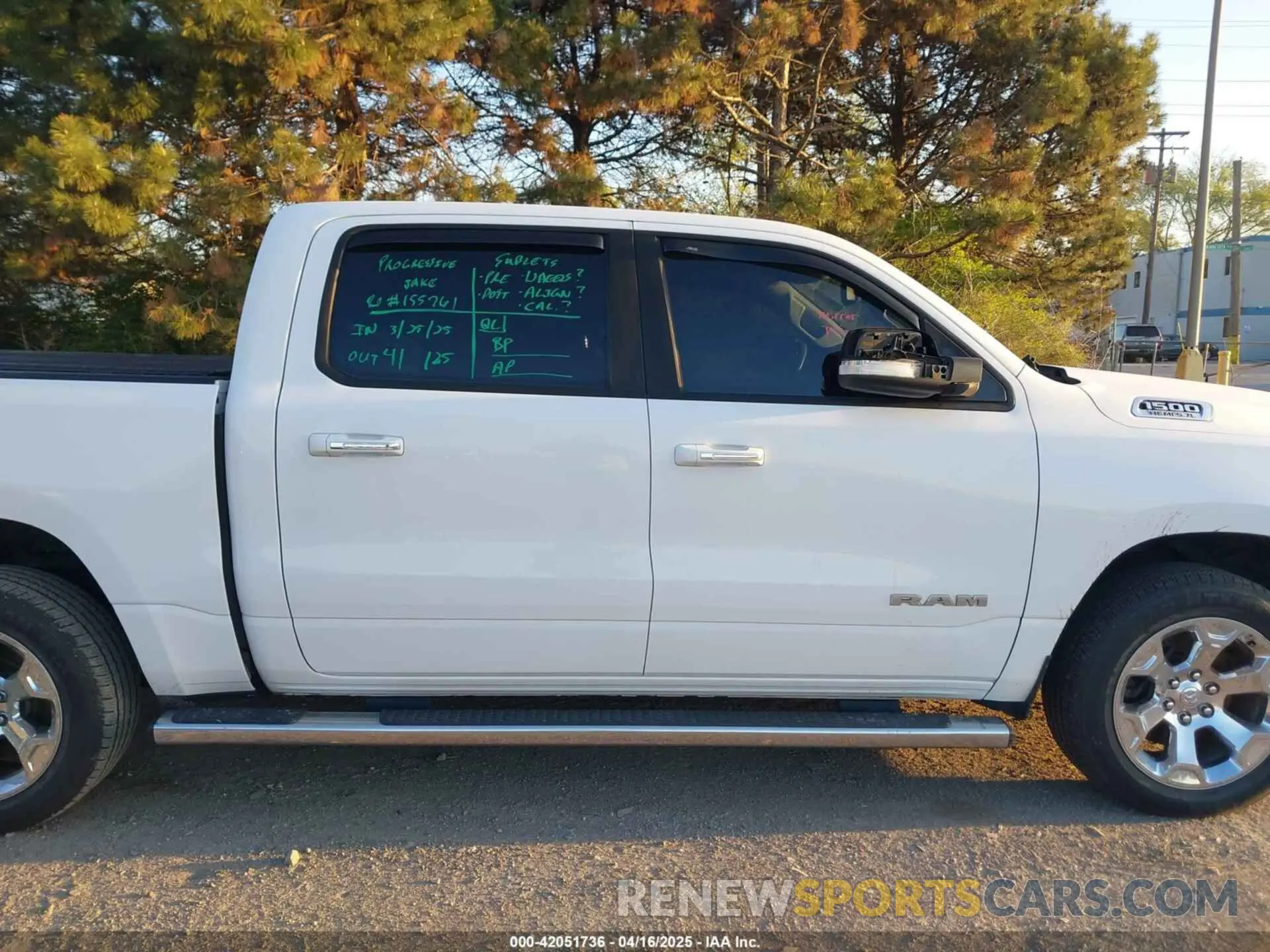 13 Фотография поврежденного автомобиля 1C6SRFFT2KN659701 RAM 1500 2019