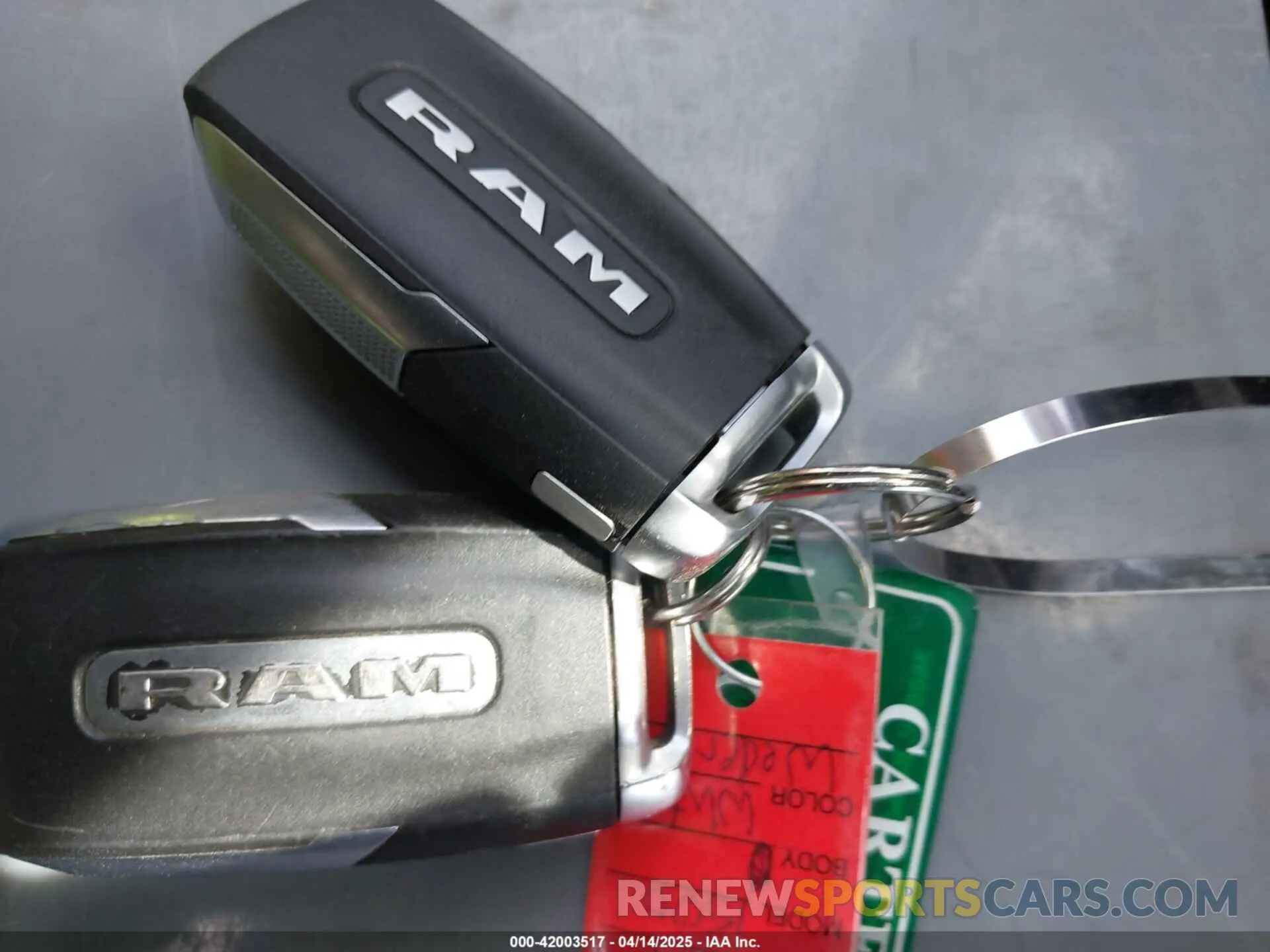 11 Фотография поврежденного автомобиля 1C6SRFFT2KN712008 RAM 1500 2019