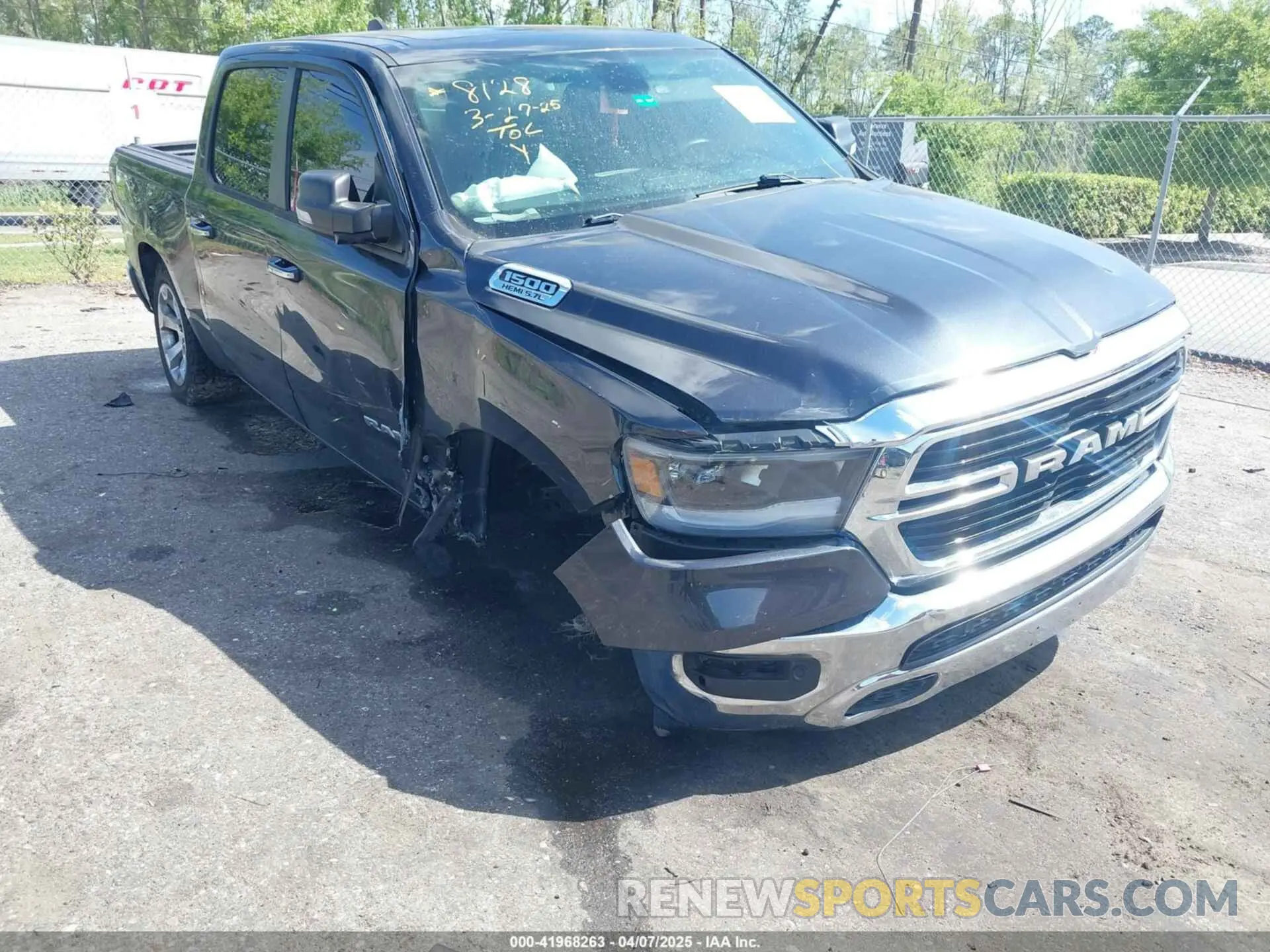 6 Фотография поврежденного автомобиля 1C6SRFFT3KN536294 RAM 1500 2019