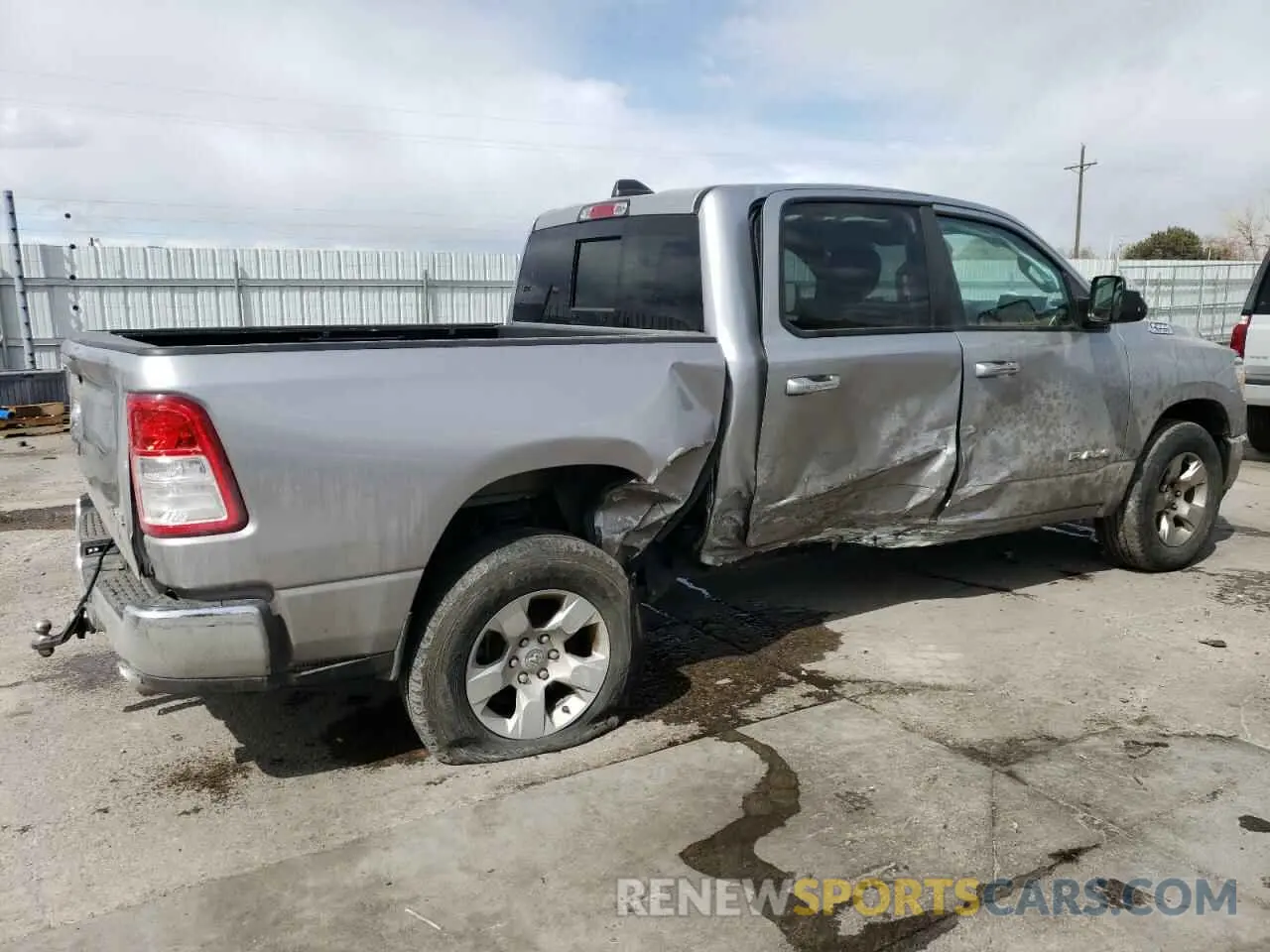 3 Photograph of a damaged car 1C6SRFFT3KN540734 RAM 1500 2019