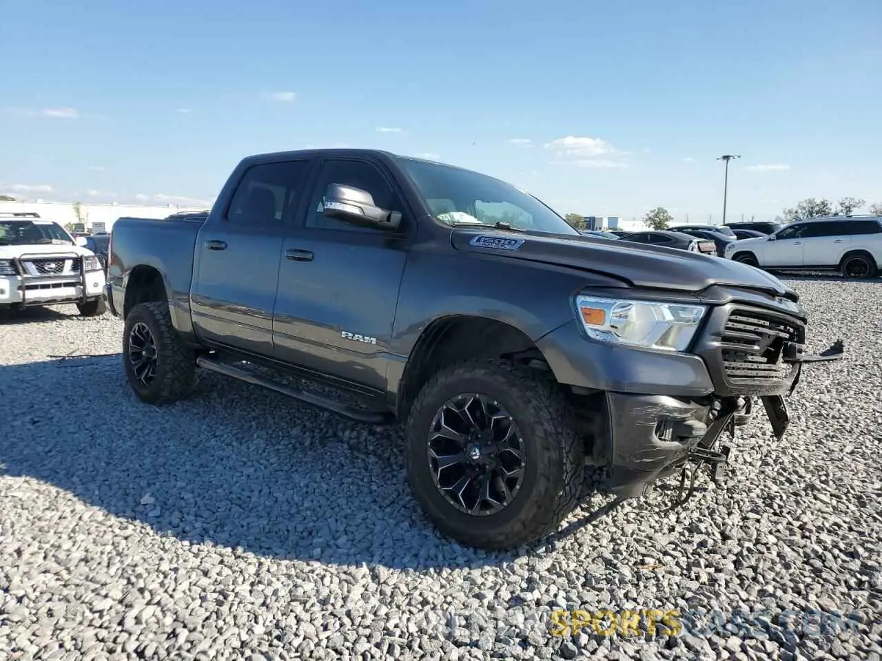 4 Фотография поврежденного автомобиля 1C6SRFFT3KN574379 RAM 1500 2019