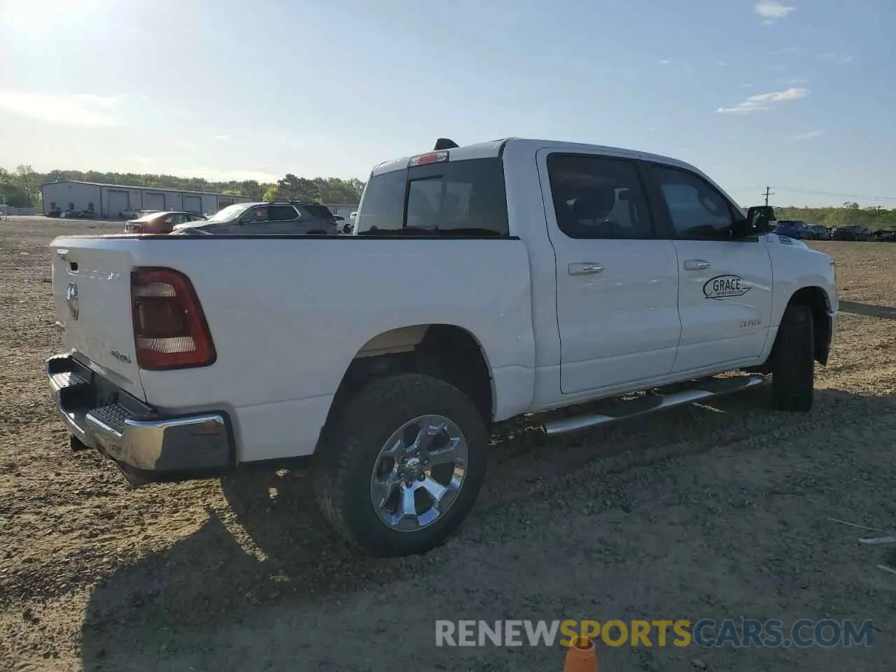 3 Фотография поврежденного автомобиля 1C6SRFFT3KN702992 RAM 1500 2019