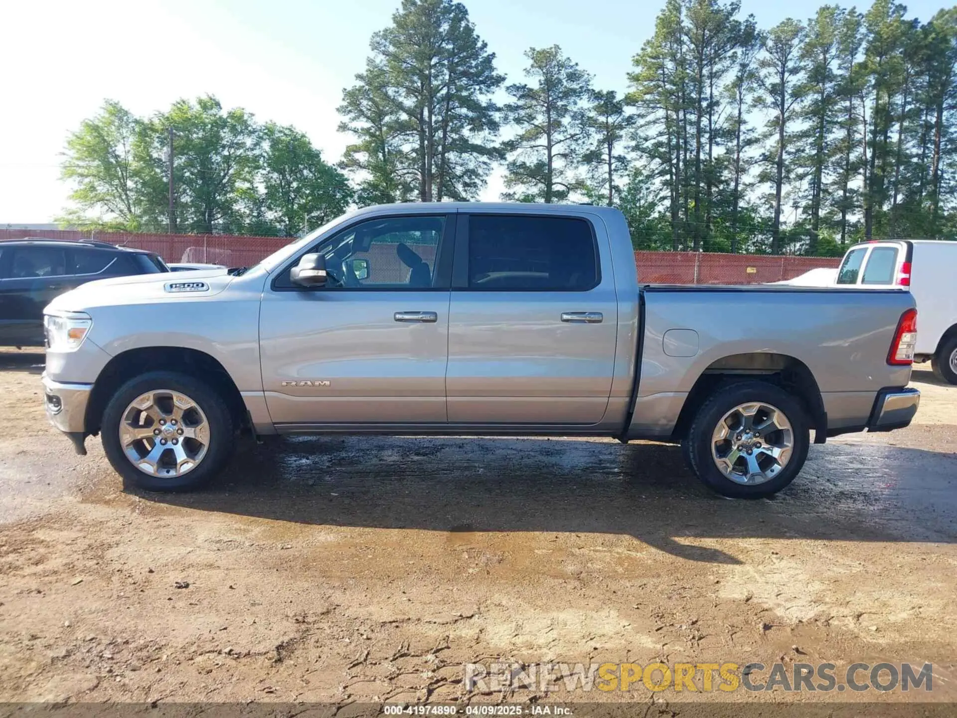 14 Фотография поврежденного автомобиля 1C6SRFFT3KN821271 RAM 1500 2019