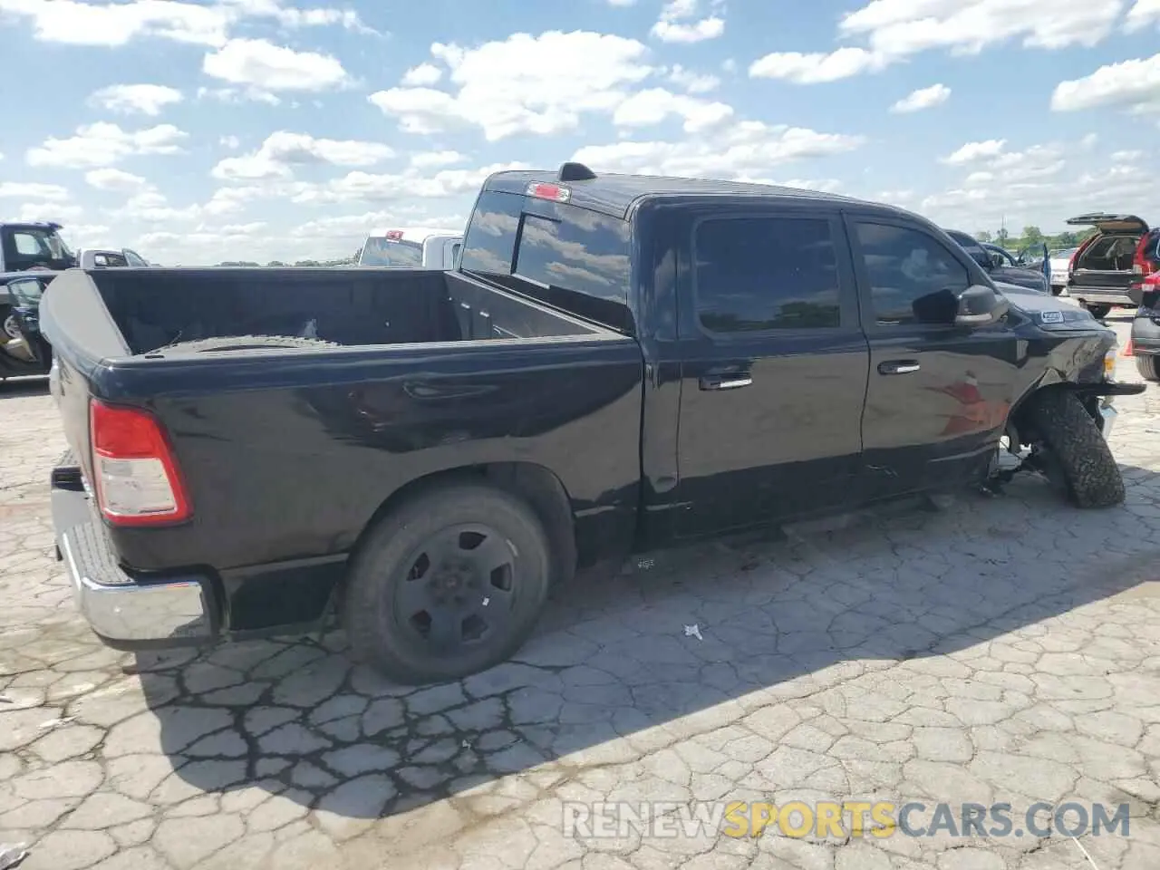 3 Photograph of a damaged car 1C6SRFFT4KN553413 RAM 1500 2019