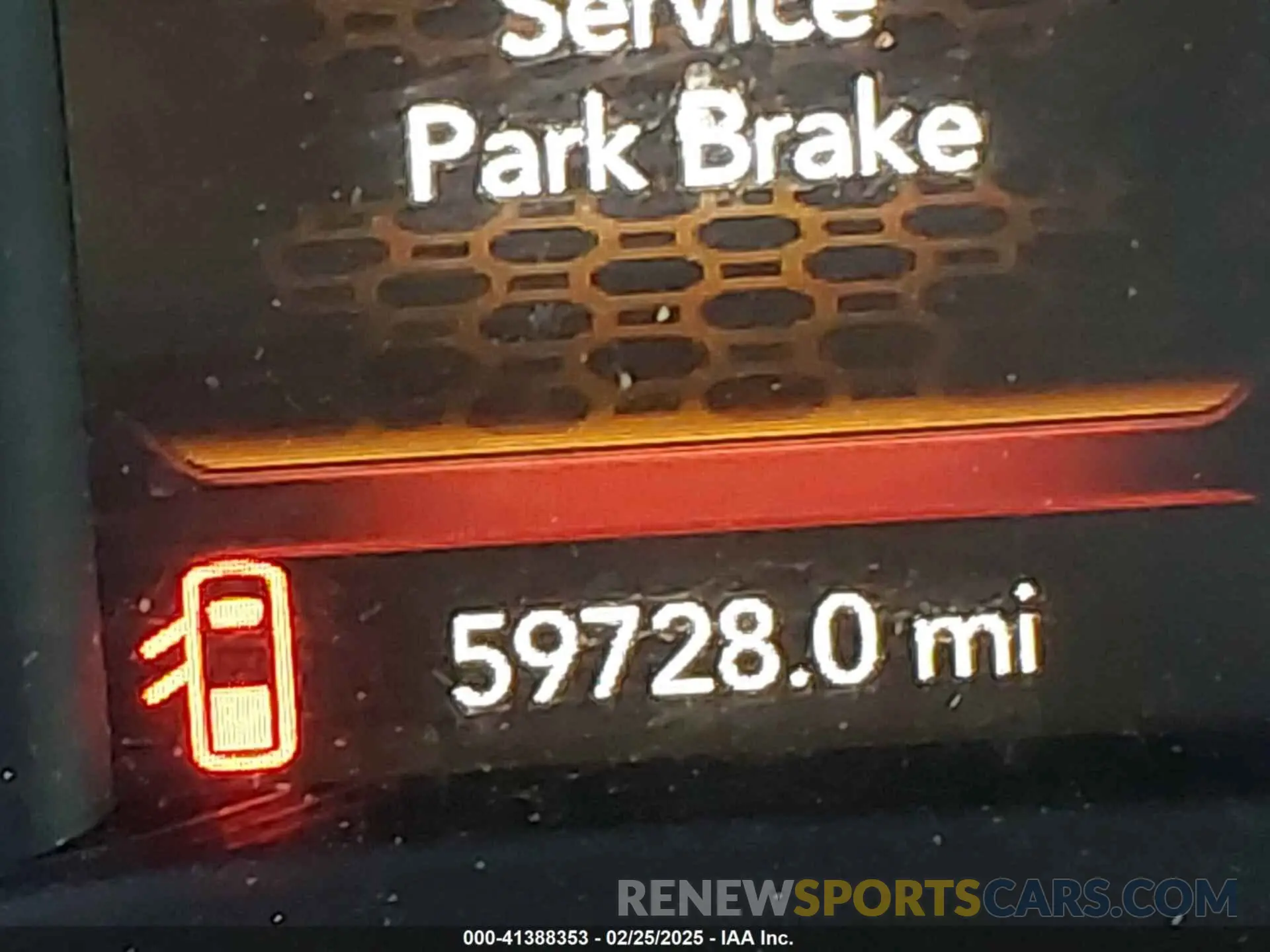 16 Photograph of a damaged car 1C6SRFFT4KN555761 RAM 1500 2019