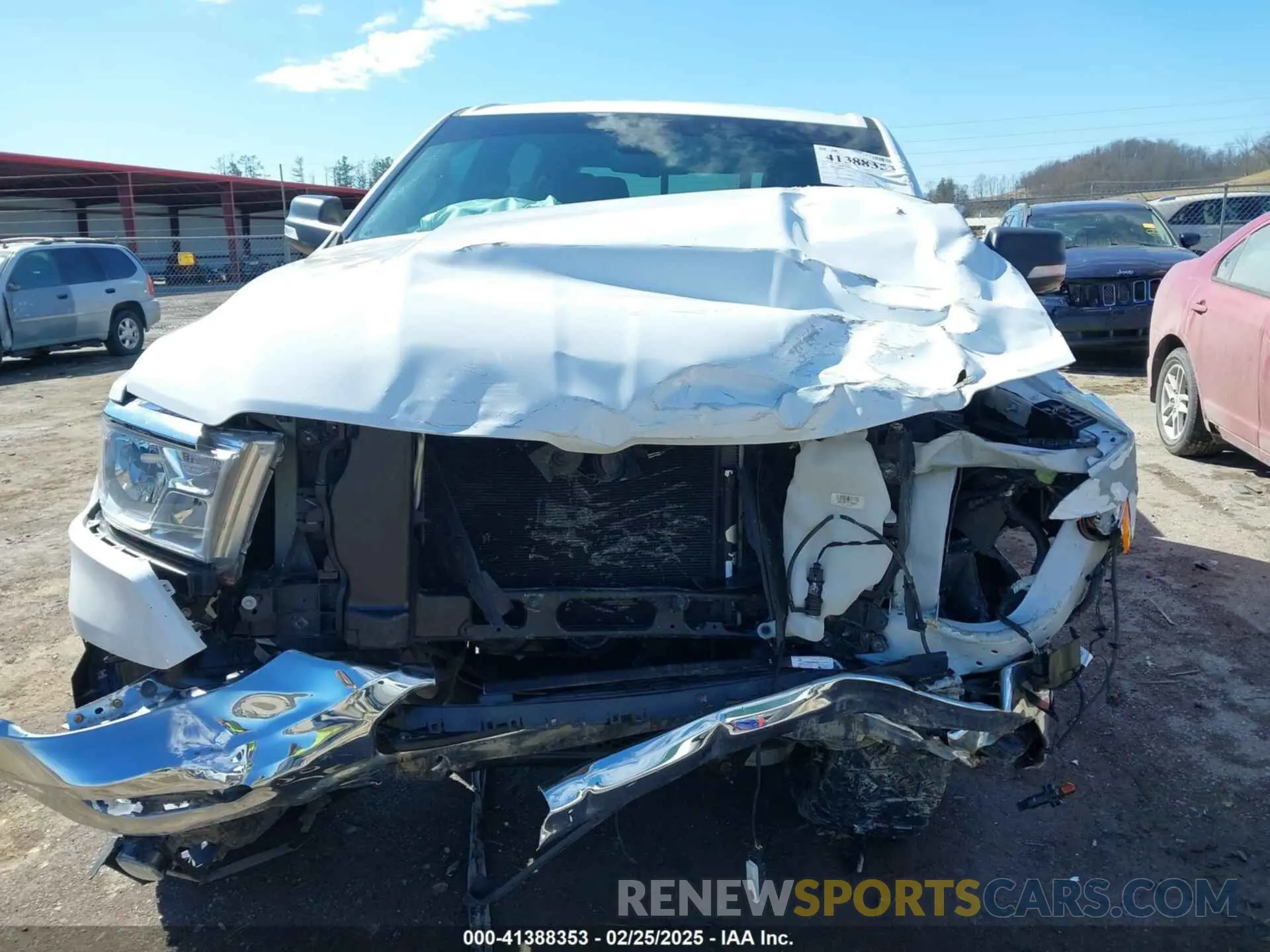 6 Photograph of a damaged car 1C6SRFFT4KN555761 RAM 1500 2019