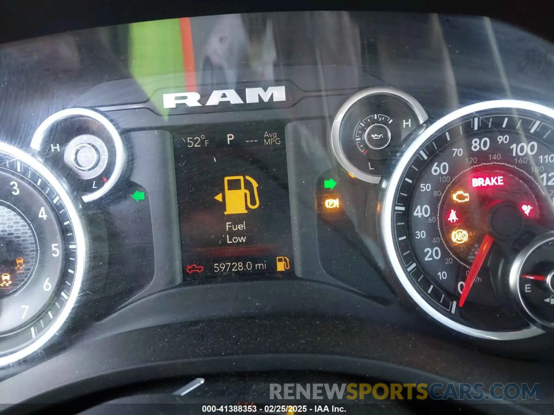 7 Photograph of a damaged car 1C6SRFFT4KN555761 RAM 1500 2019