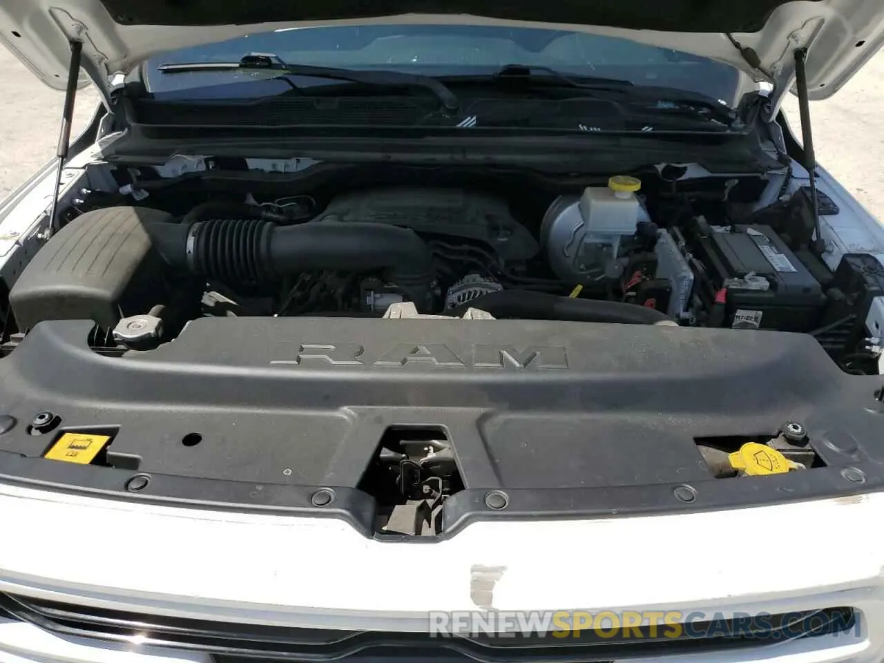 11 Photograph of a damaged car 1C6SRFFT4KN598755 RAM 1500 2019