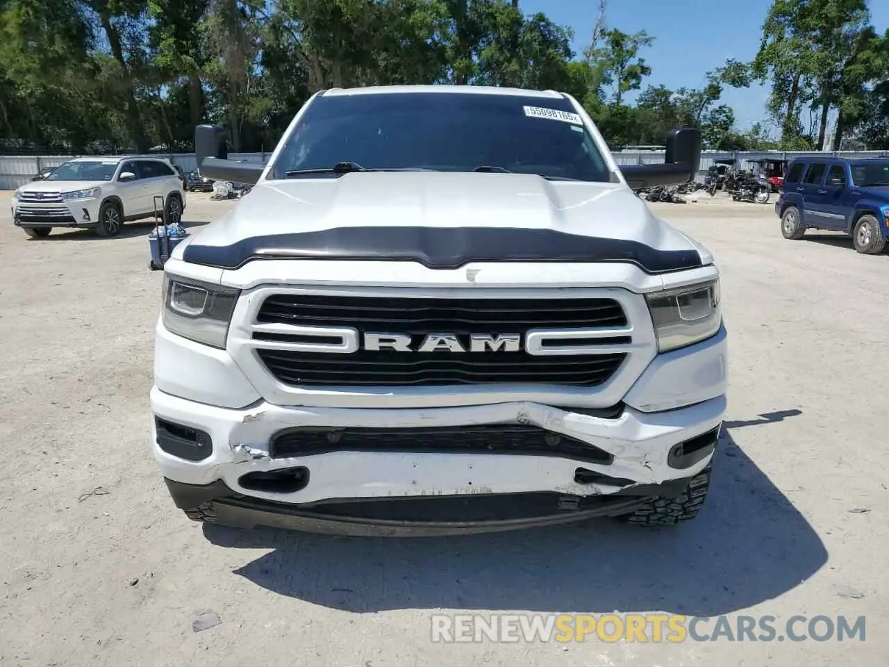5 Photograph of a damaged car 1C6SRFFT4KN598755 RAM 1500 2019