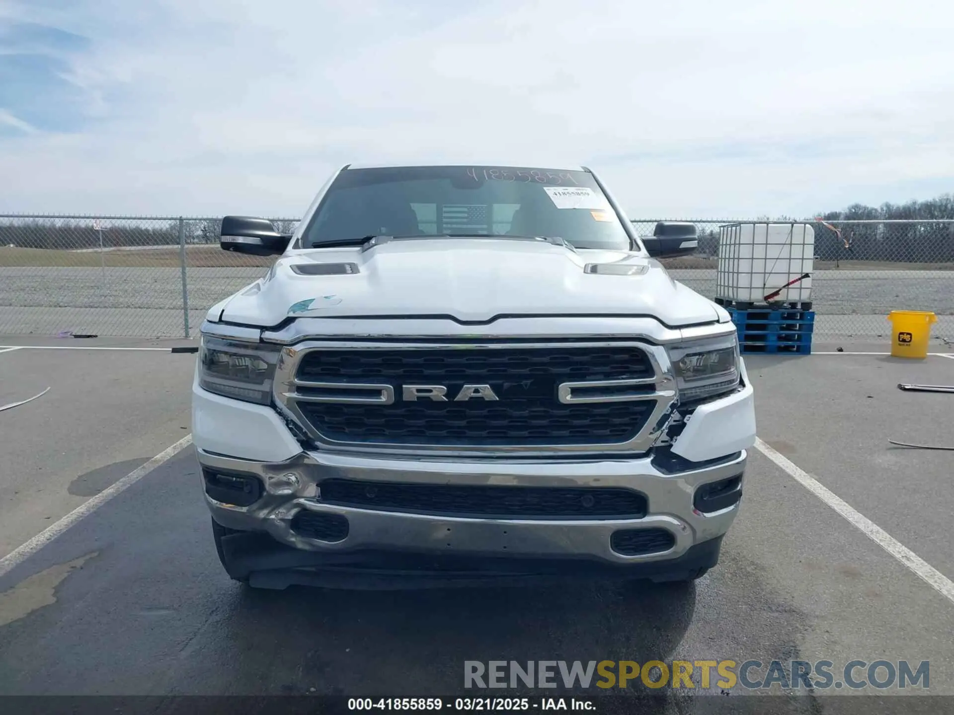 12 Photograph of a damaged car 1C6SRFFT4KN779807 RAM 1500 2019