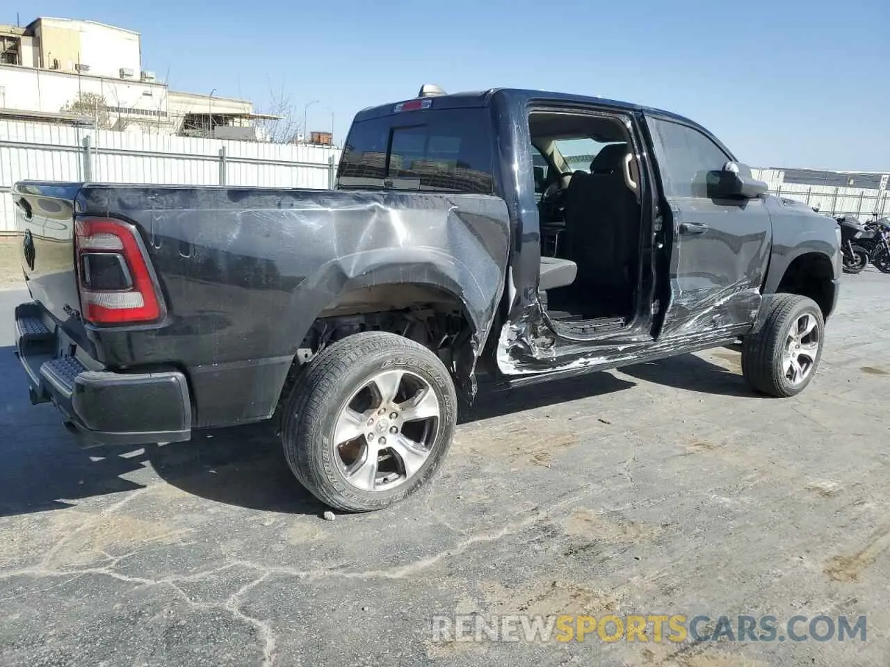 3 Photograph of a damaged car 1C6SRFFT5KN621556 RAM 1500 2019
