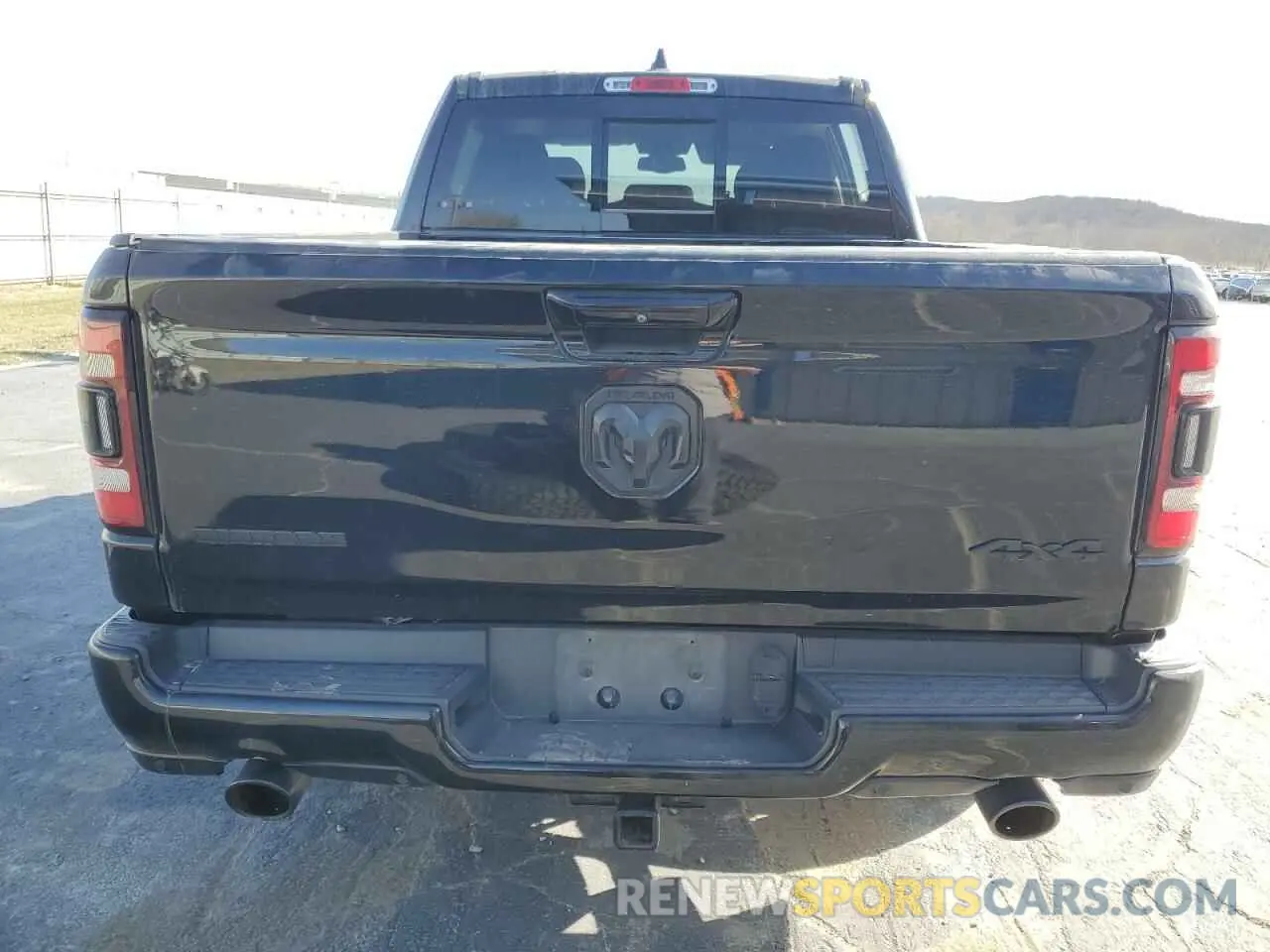 6 Photograph of a damaged car 1C6SRFFT5KN621556 RAM 1500 2019