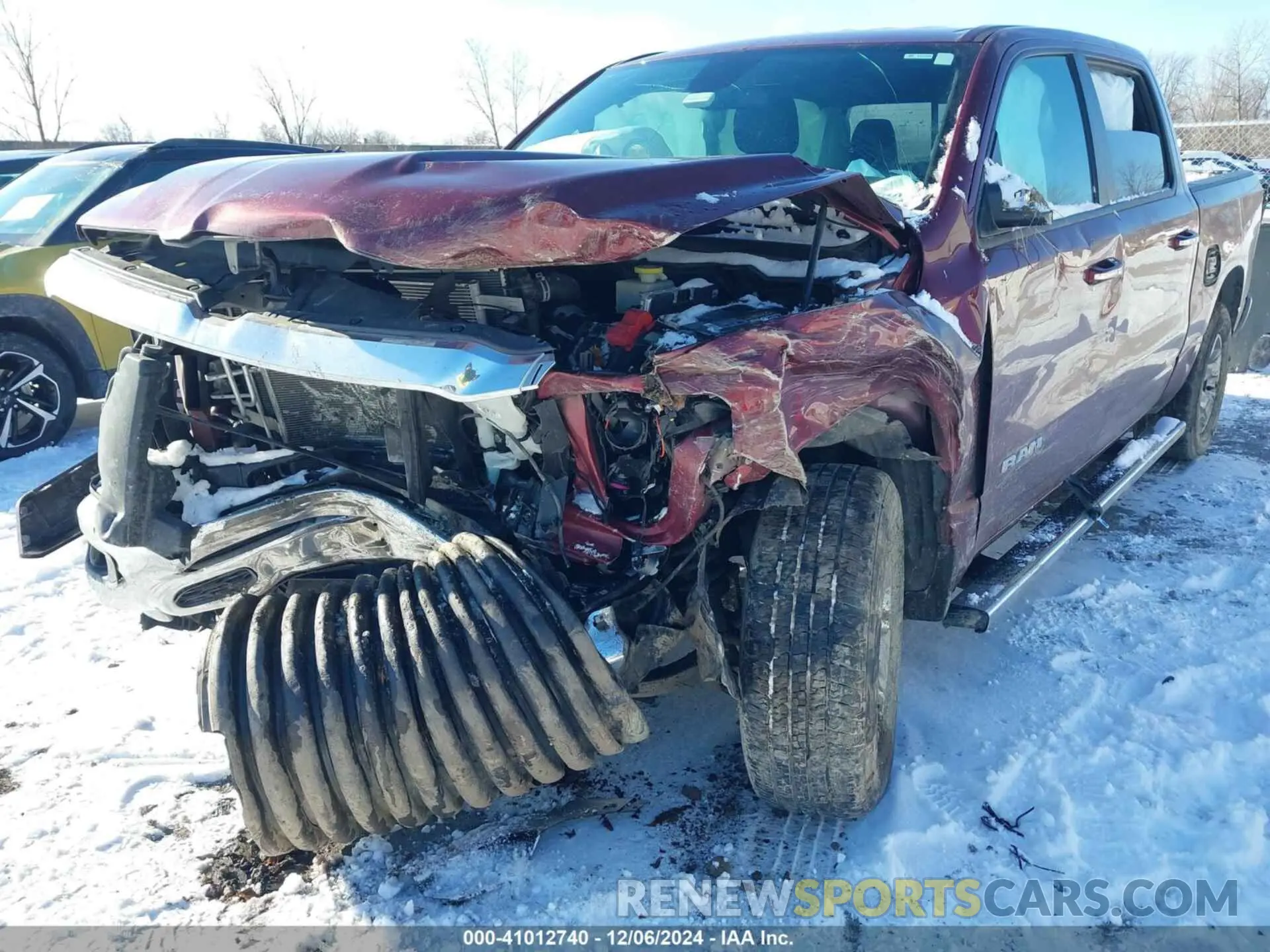 6 Photograph of a damaged car 1C6SRFFT5KN755709 RAM 1500 2019