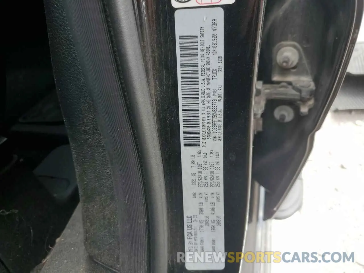 15 Photograph of a damaged car 1C6SRFFT5KN823779 RAM 1500 2019