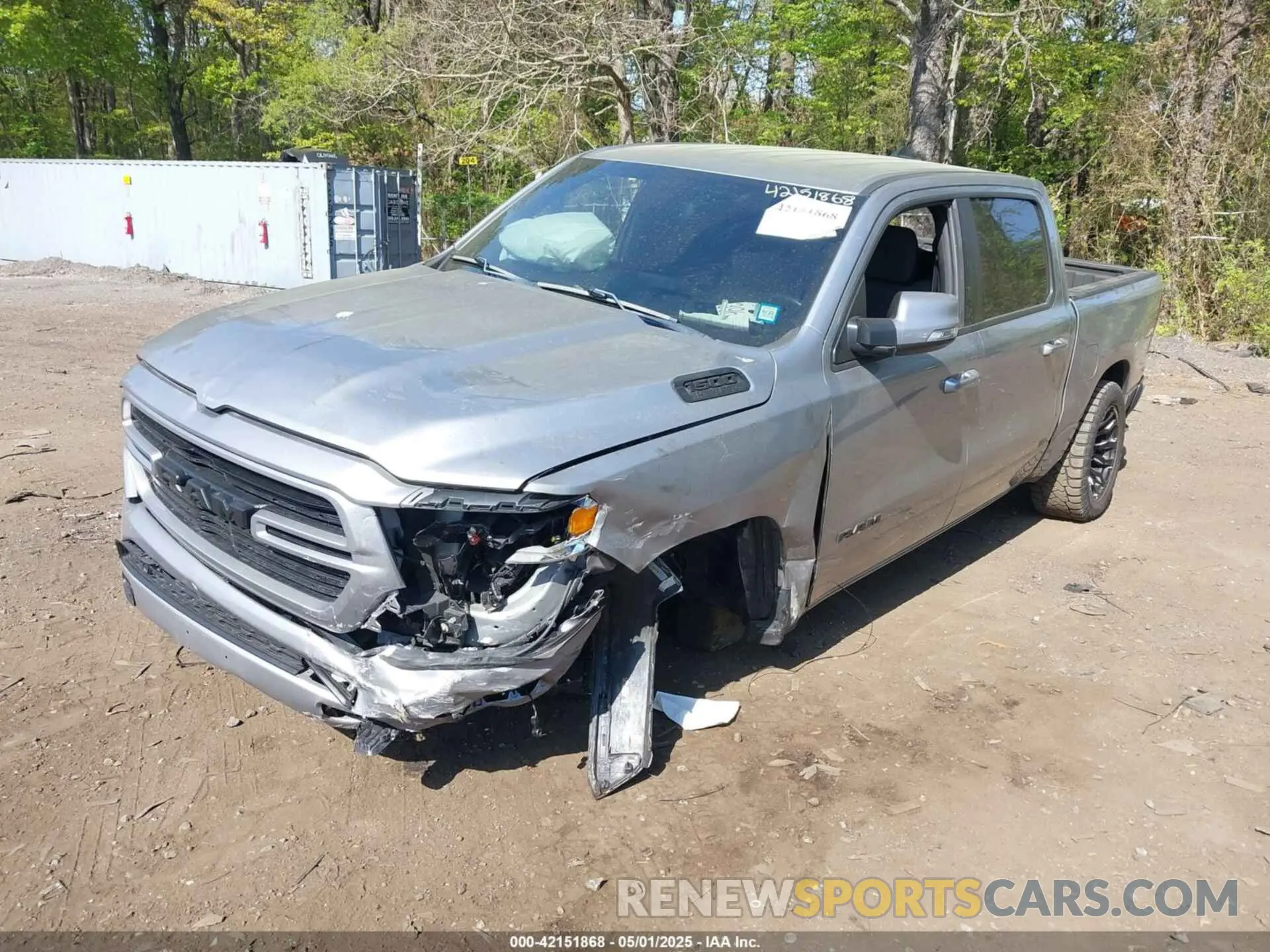 2 Photograph of a damaged car 1C6SRFFT6KN733556 RAM 1500 2019