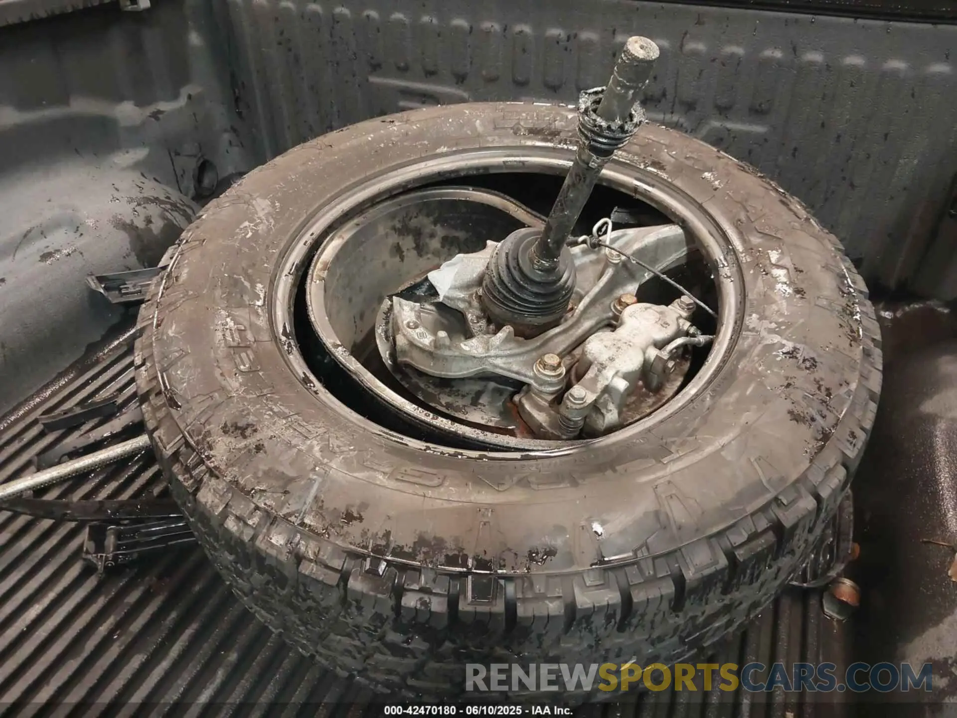 12 Photograph of a damaged car 1C6SRFFT6KN890780 RAM 1500 2019