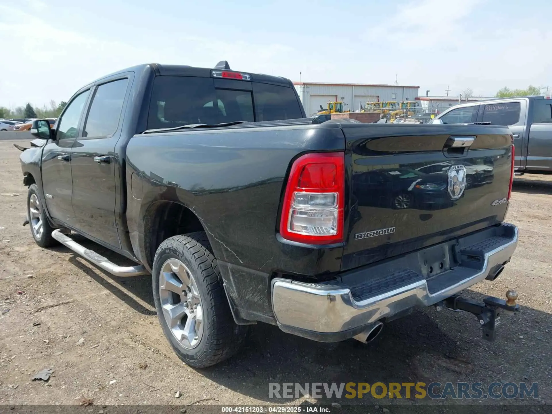 3 Photograph of a damaged car 1C6SRFFT6KN918805 RAM 1500 2019