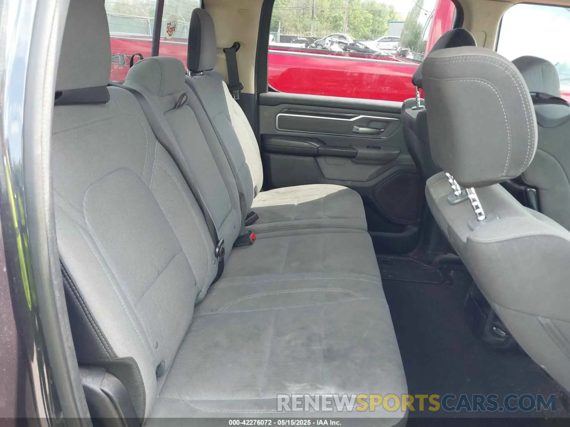 8 Photograph of a damaged car 1C6SRFFT7KN720010 RAM 1500 2019