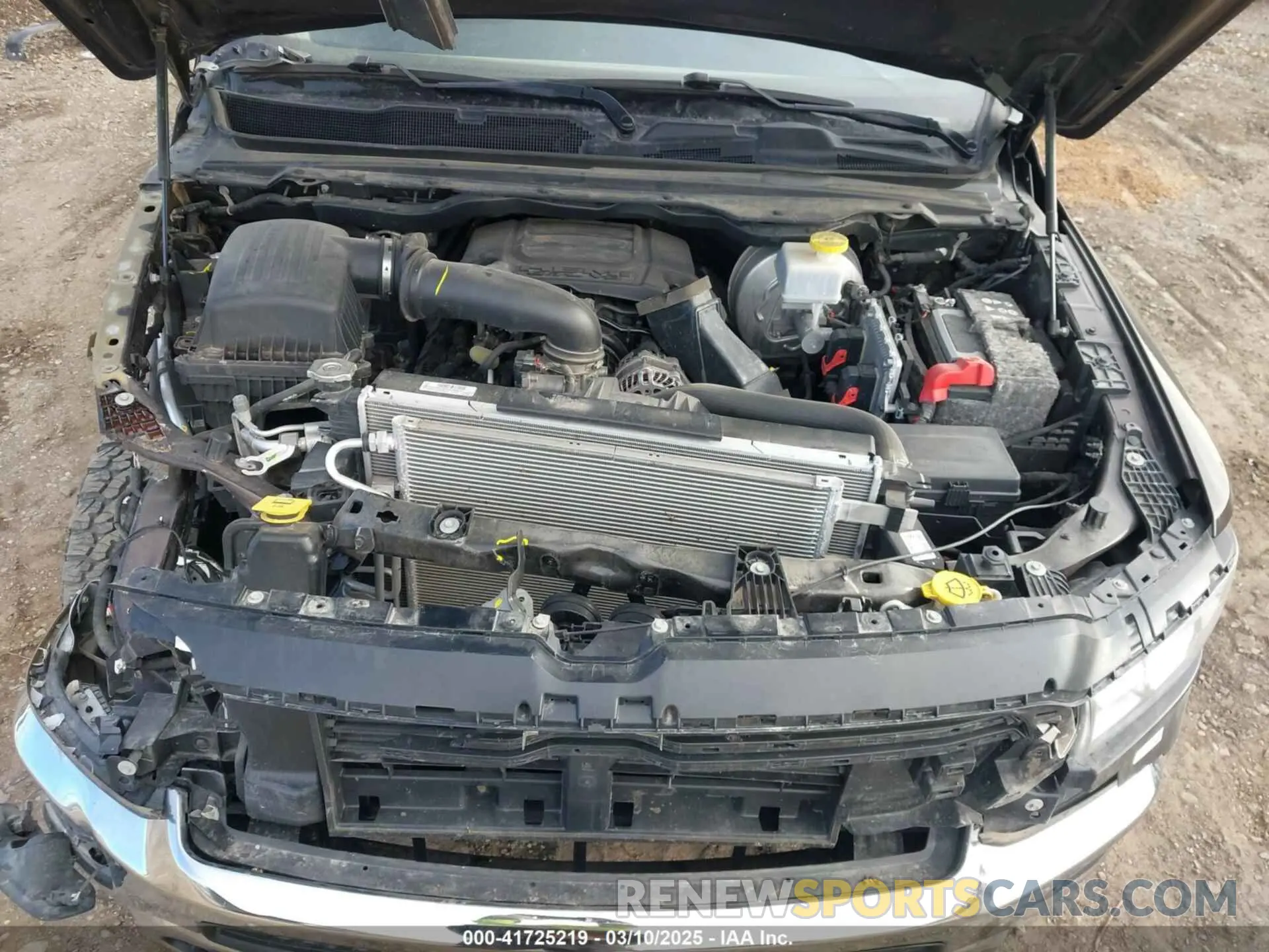 10 Photograph of a damaged car 1C6SRFFT7KN781986 RAM 1500 2019