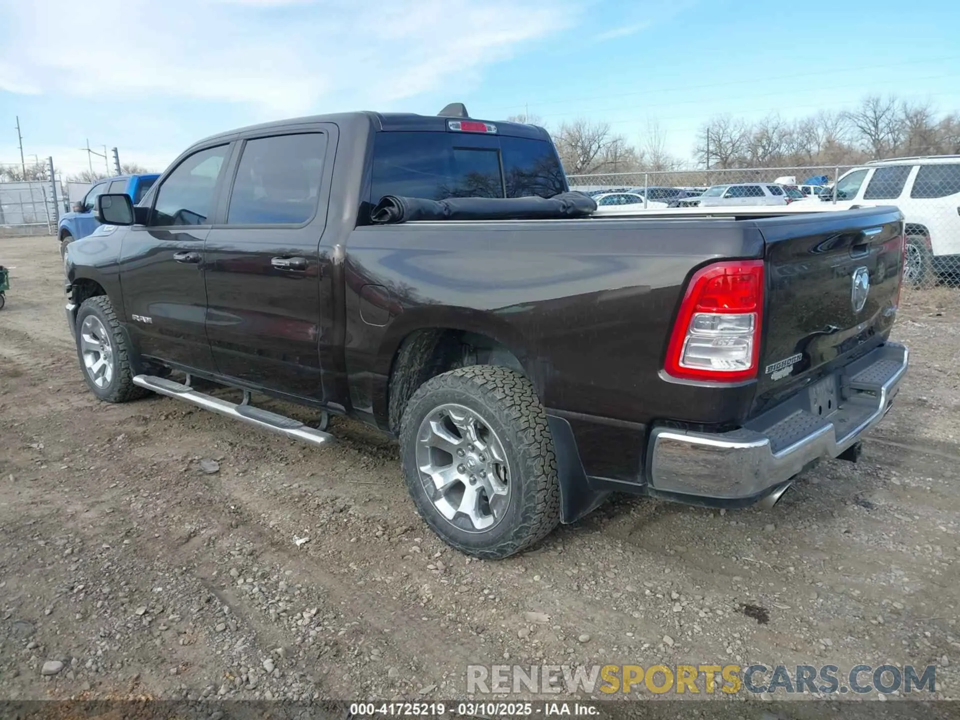 3 Photograph of a damaged car 1C6SRFFT7KN781986 RAM 1500 2019